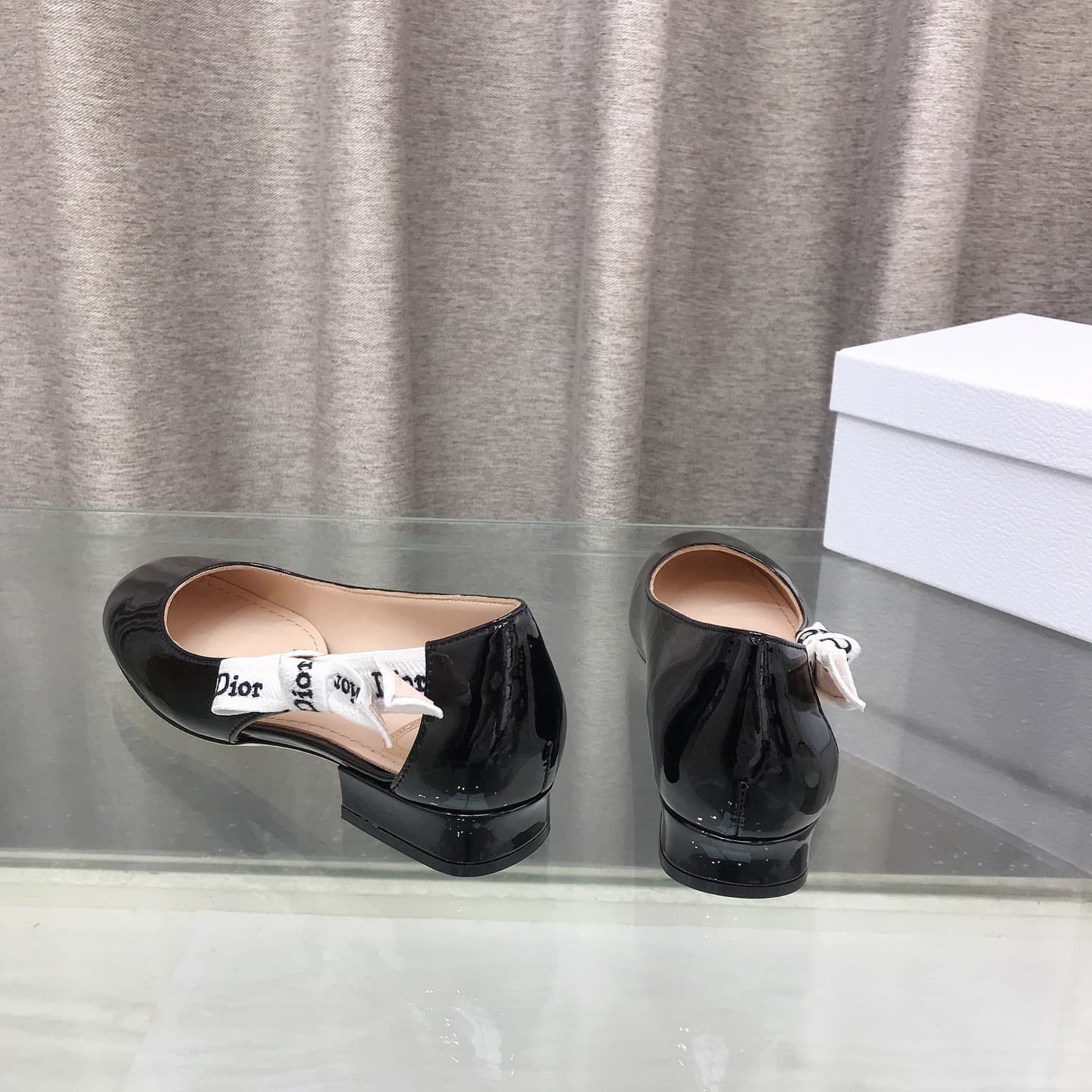 D6001 D Family~Diore 2026 Early Spring New Model: Classic Leather and Ribbon Loafers — image 8