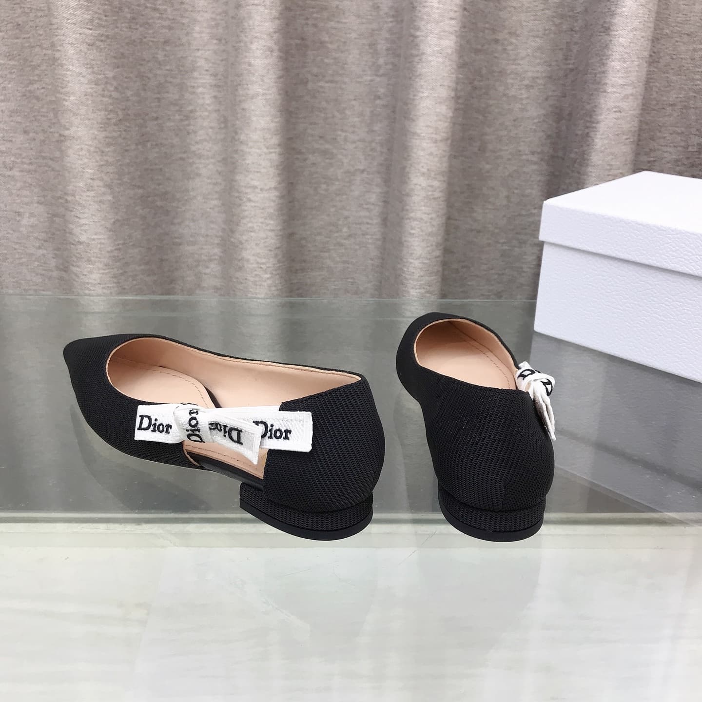 D6004 J’ADIOR Dior Dior 2026 Early Spring New Model Straps and bowed high heels for women. A popular model with a CD logo and flat toe design, with open-patterned colors. It’s the top-quality version available on the market. — image 8