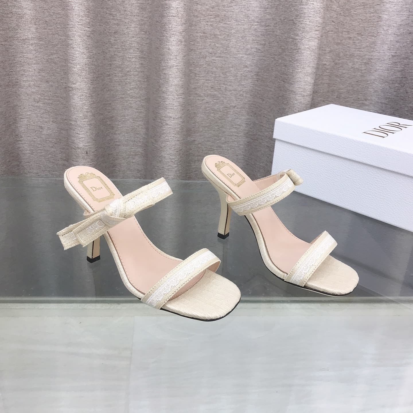 D6014 26ss Spring/Summer new model Dior J’Adior belted high heels sandals CD letter embroidery, bow, lace, and fringe high heels sandals — image 2