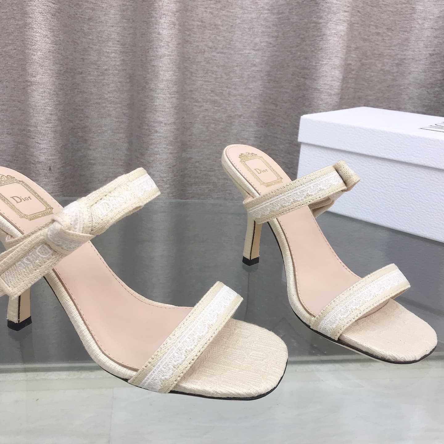 D6014 26ss Spring/Summer new model Dior J’Adior belted high heels sandals CD letter embroidery, bow, lace, and fringe high heels sandals — image 5