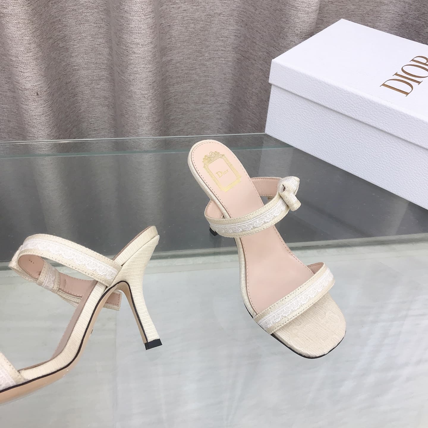 D6014 26ss Spring/Summer new model Dior J’Adior belted high heels sandals CD letter embroidery, bow, lace, and fringe high heels sandals — image 4