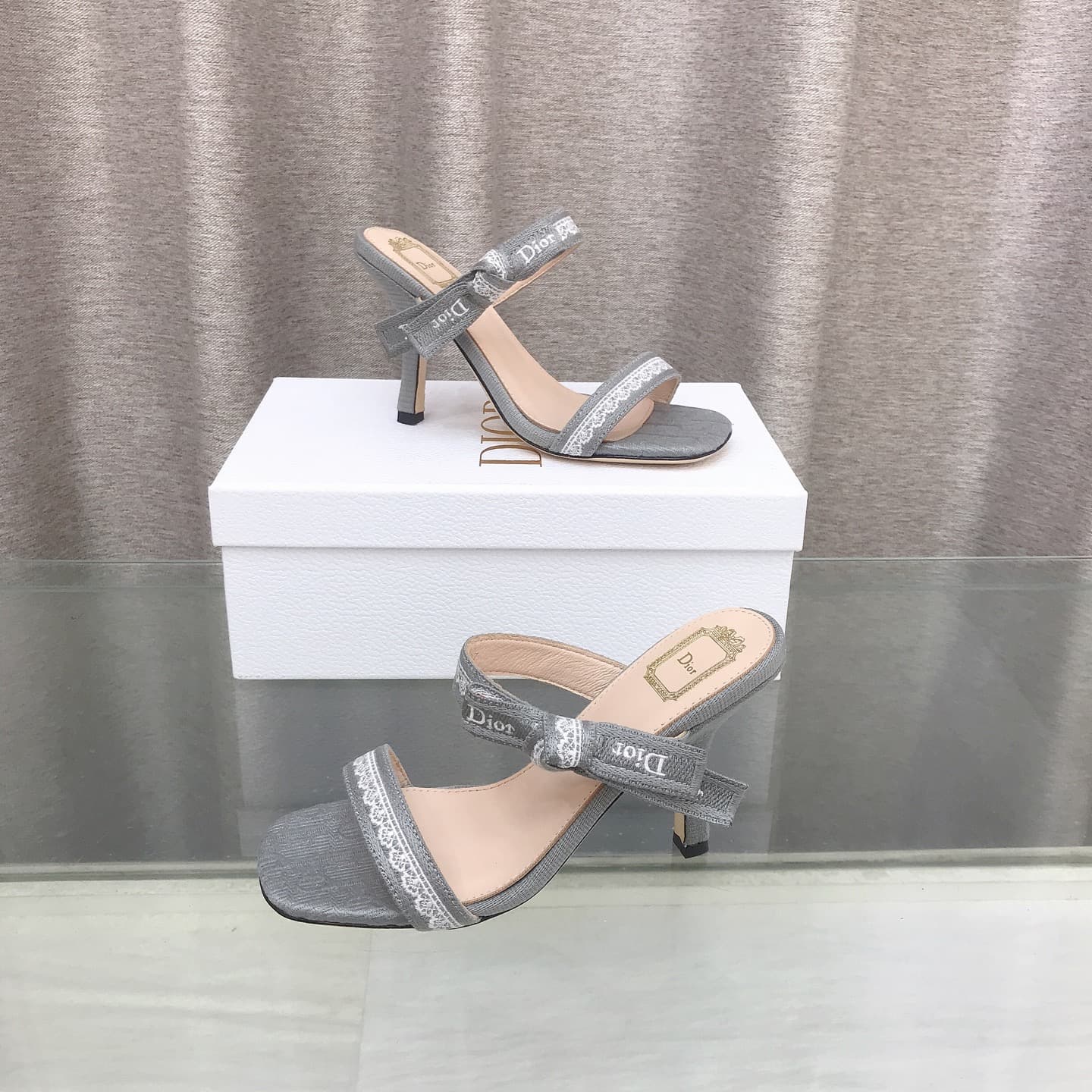D6008 26ss Spring/Summer new model Dior J’Adior belted high heels sandals CD letter embroidery, bow, lace, and embroidered trim high heels sandals — image 6