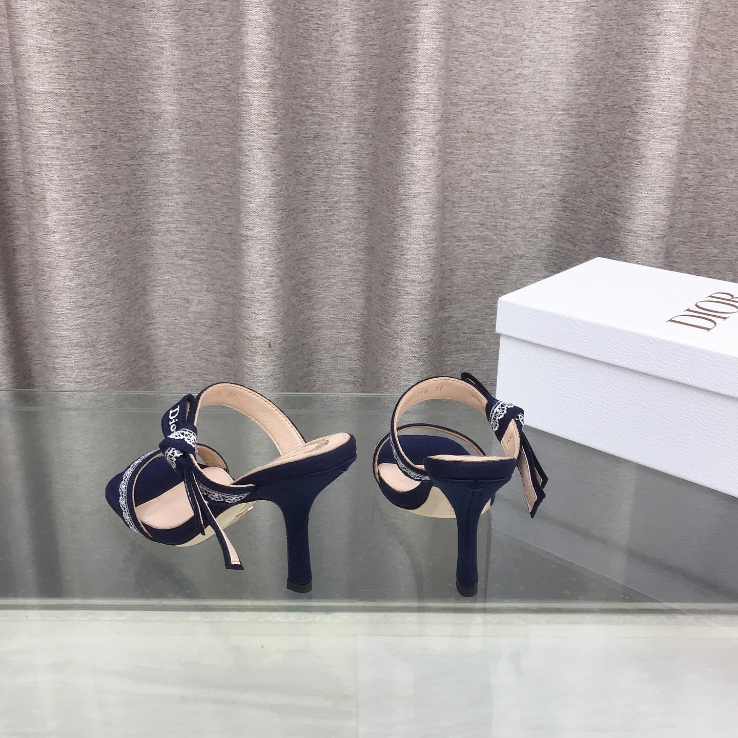 D6011 Blue — image 8