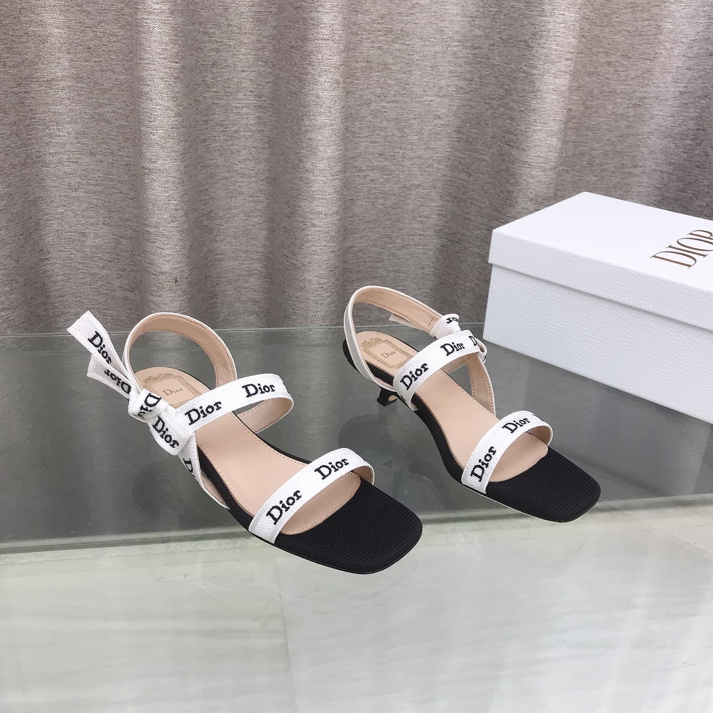 D6006 J’ADIOR Dior Dior 2026 – New early spring collection with high-end design. High heels with bow details, CD logo embroidery, pointed toe, multi-colored slippers. The most premium version on the market. — image 2