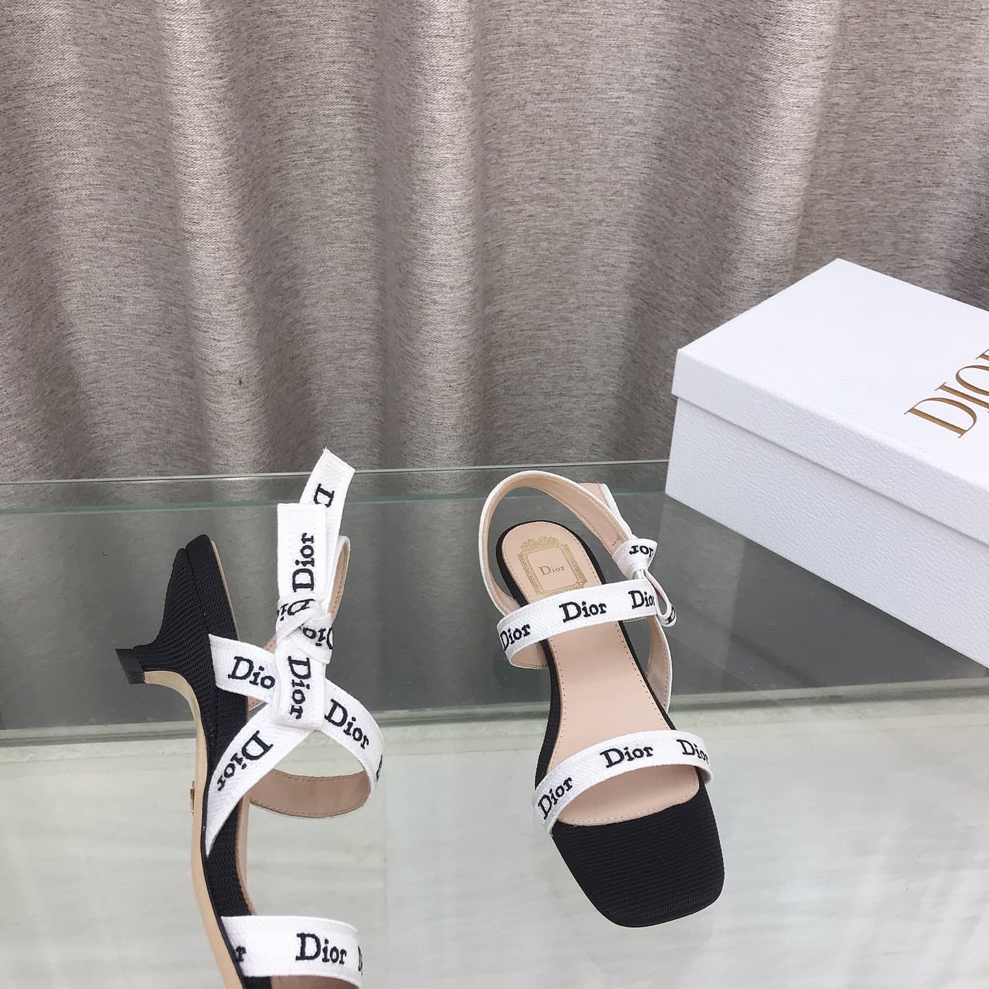 D6006 J’ADIOR Dior Dior 2026 – New early spring collection with high-end design. High heels with bow details, CD logo embroidery, pointed toe, multi-colored slippers. The most premium version on the market. — image 4