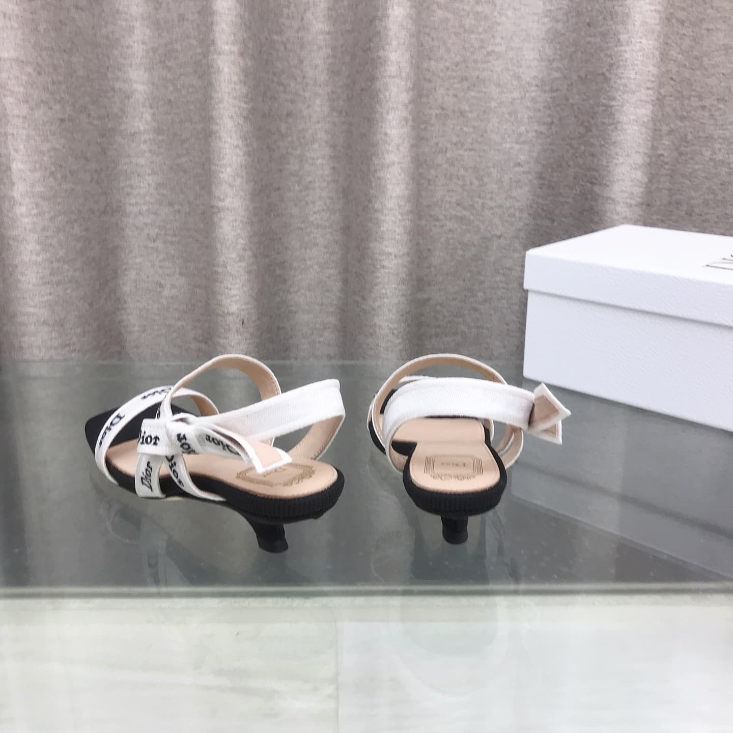 D6006 J’ADIOR Dior Dior 2026 – New early spring collection with high-end design. High heels with bow details, CD logo embroidery, pointed toe, multi-colored slippers. The most premium version on the market. — image 8
