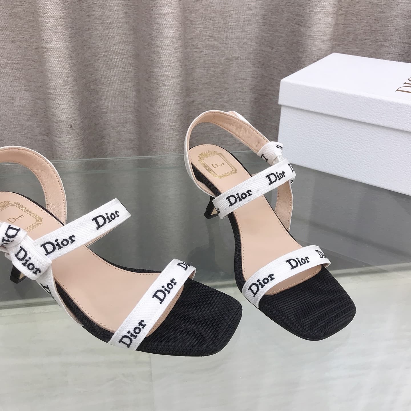D6005 J’ADIOR Dior Dior 2026 – New early spring collection, high-end Dentelle high heels with bow details. Popular among stars, featuring CD letter logo and three-dimensional embroidery, pointed toe, open-toe, multi-colored slippers – the top-tier version — image 5