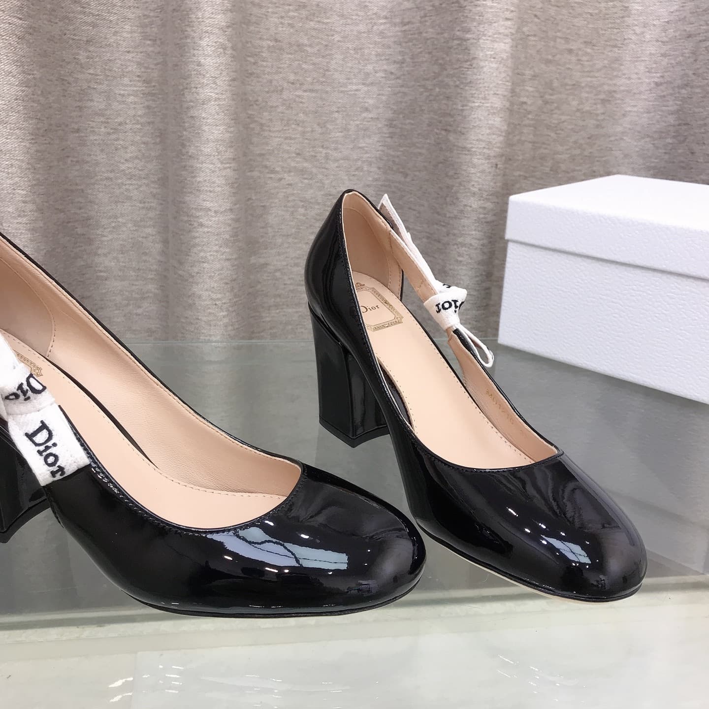 D5998 D Family ~ Diore 2026 Early Spring New Model: Classic leather and belted shoes — image 5