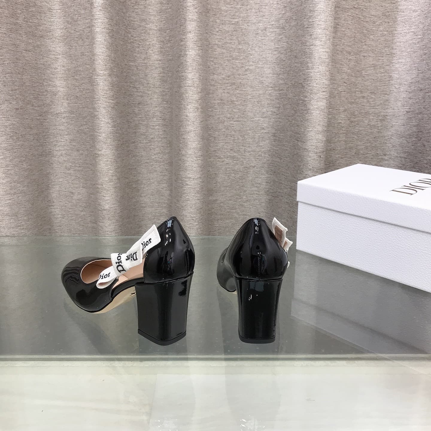 D5998 D Family ~ Diore 2026 Early Spring New Model: Classic leather and belted shoes — image 8