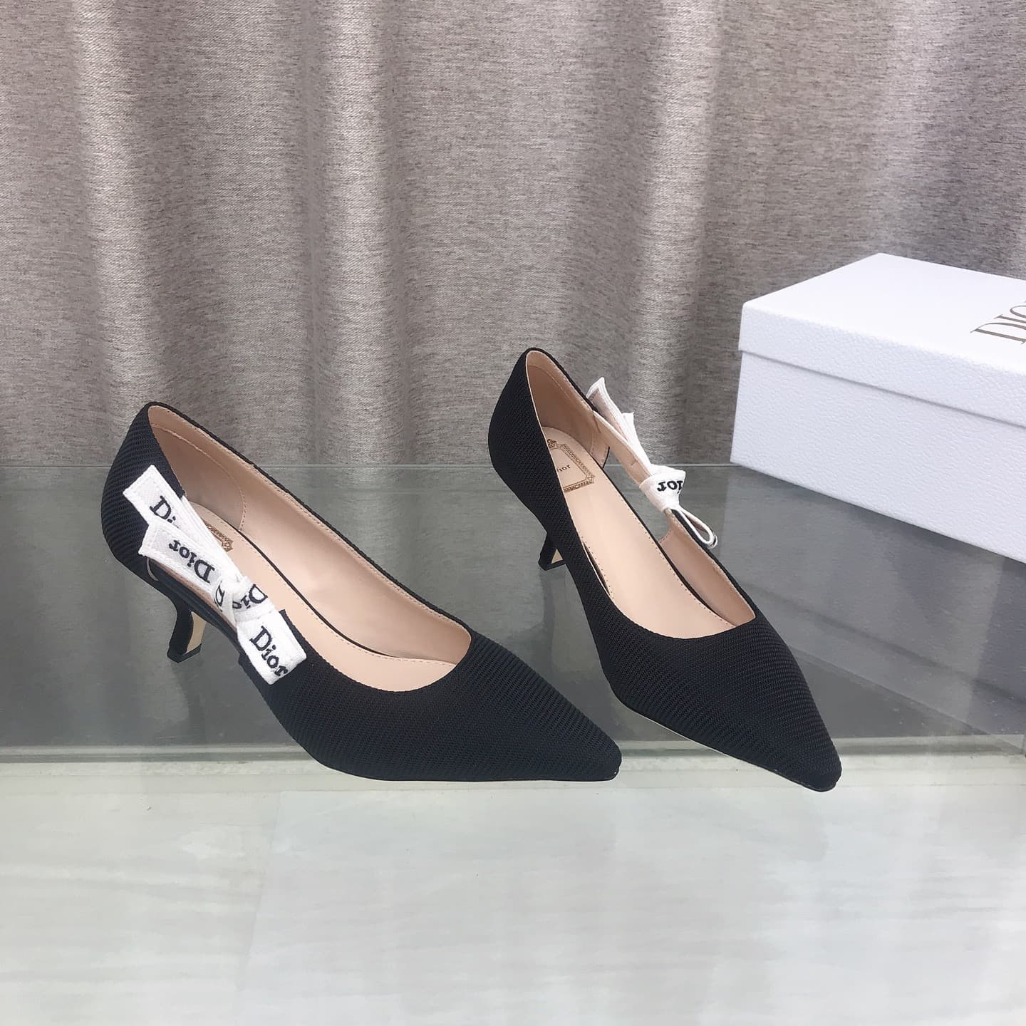 D6003 J‘ADIOR Dior Dior 2026 – New spring collection of high heels with ribbons and bows. These are similar to those worn by celebrities; they feature a CD logo, a square toe, and a design with open colors. It’s the top-tier version available on the marke — image 2