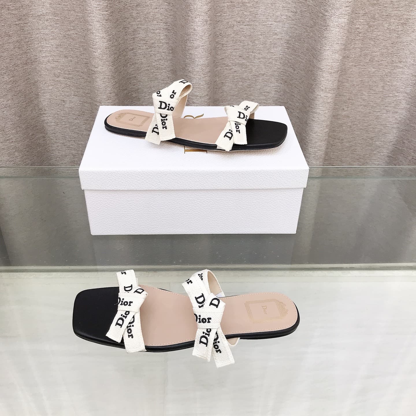D5994 26ss Spring/Summer new model Dior J’Adior belted sandals. Classic CD letter embroidery, bow details, lace trim – two-tiered sandals. — image 6