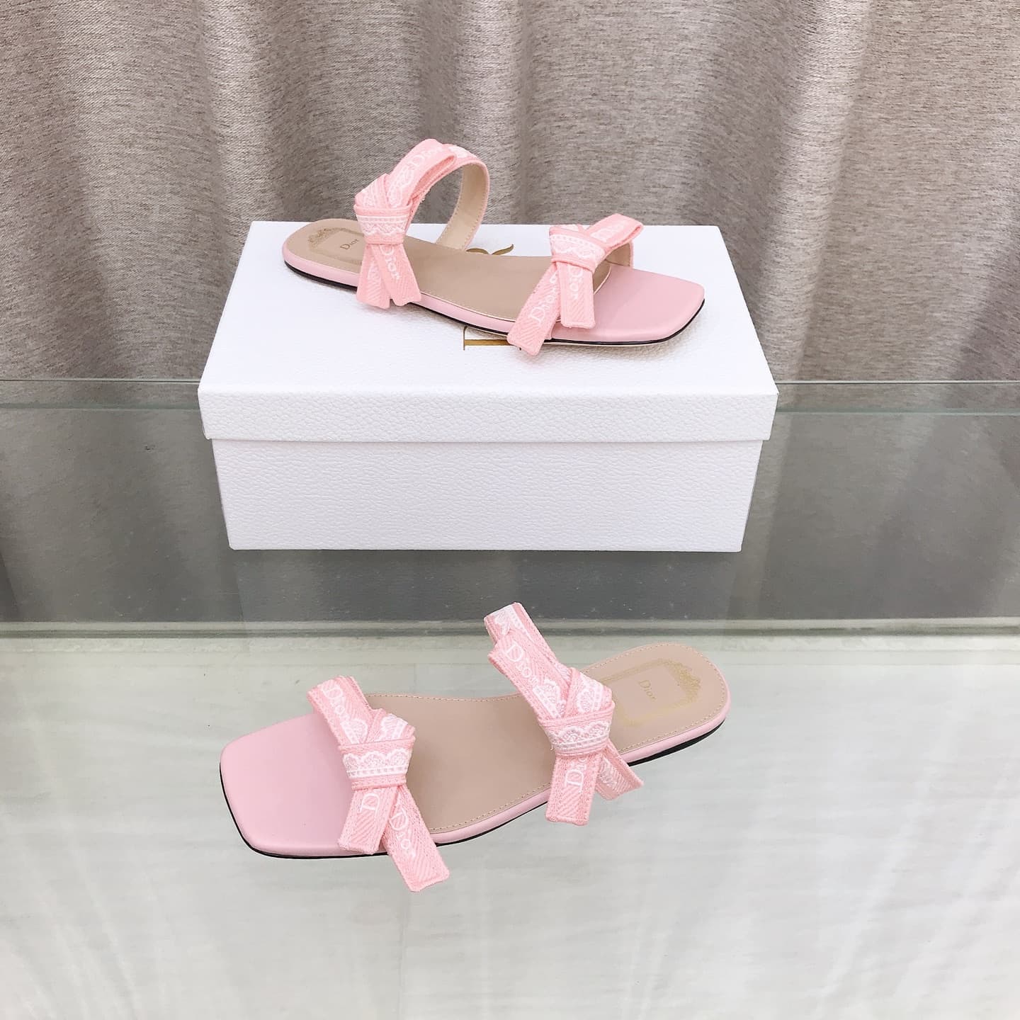 D5993 26ss Spring/Summer new model Dior J’Adior belted sandals, classic CD letter embroidery, bow ties, lace trim – two-band sandals — image 6