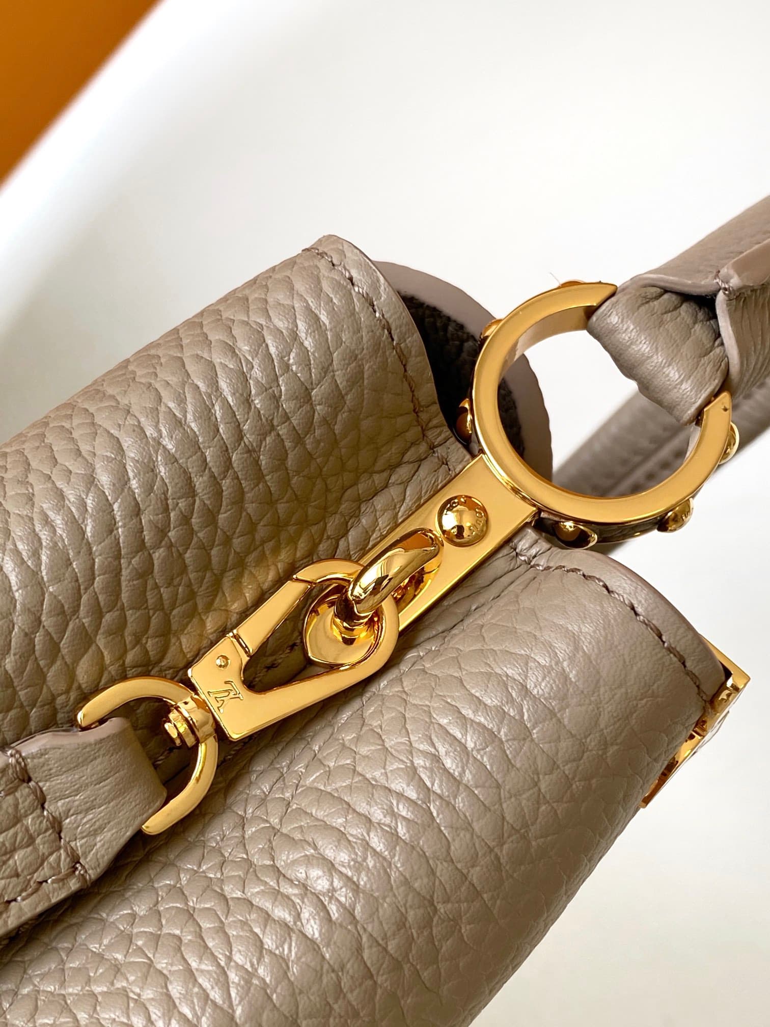 C5138 💰 Premium original leather, dynamic sizing capability — image 6
