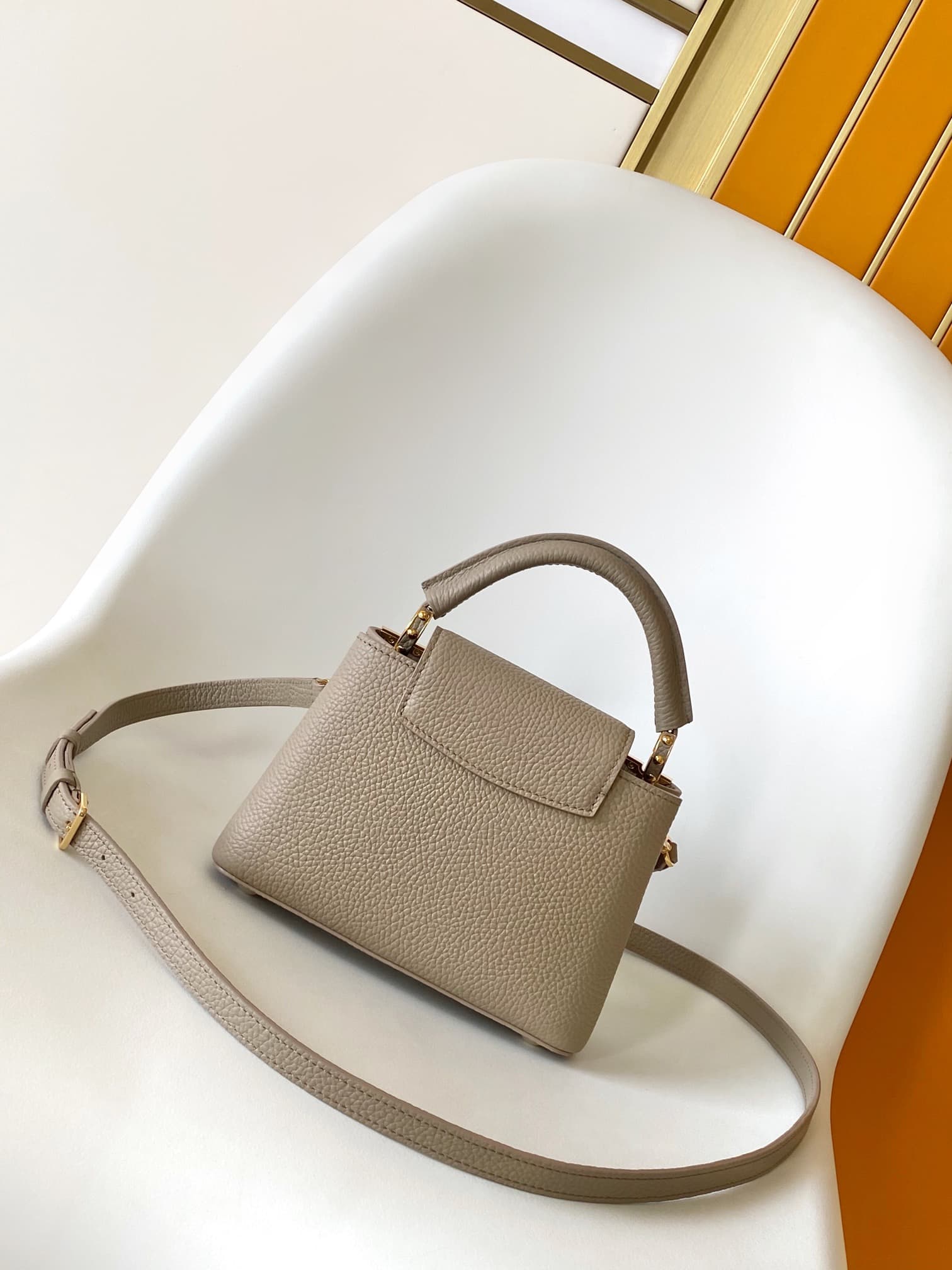 C5138 💰 Premium original leather, dynamic sizing capability — image 3