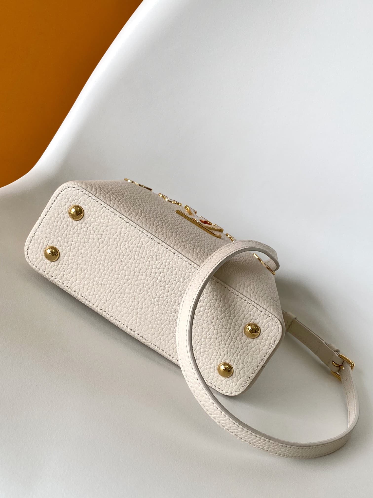 C5134 c01 – High-grade original leather, dynamic code adaptation — image 5