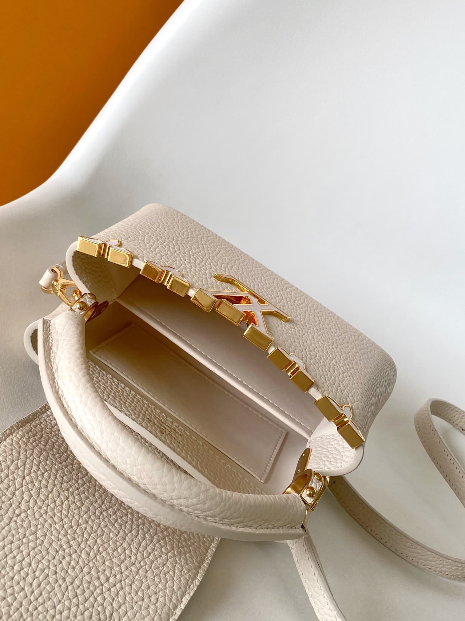 C5134 c01 – High-grade original leather, dynamic code adaptation — image 8