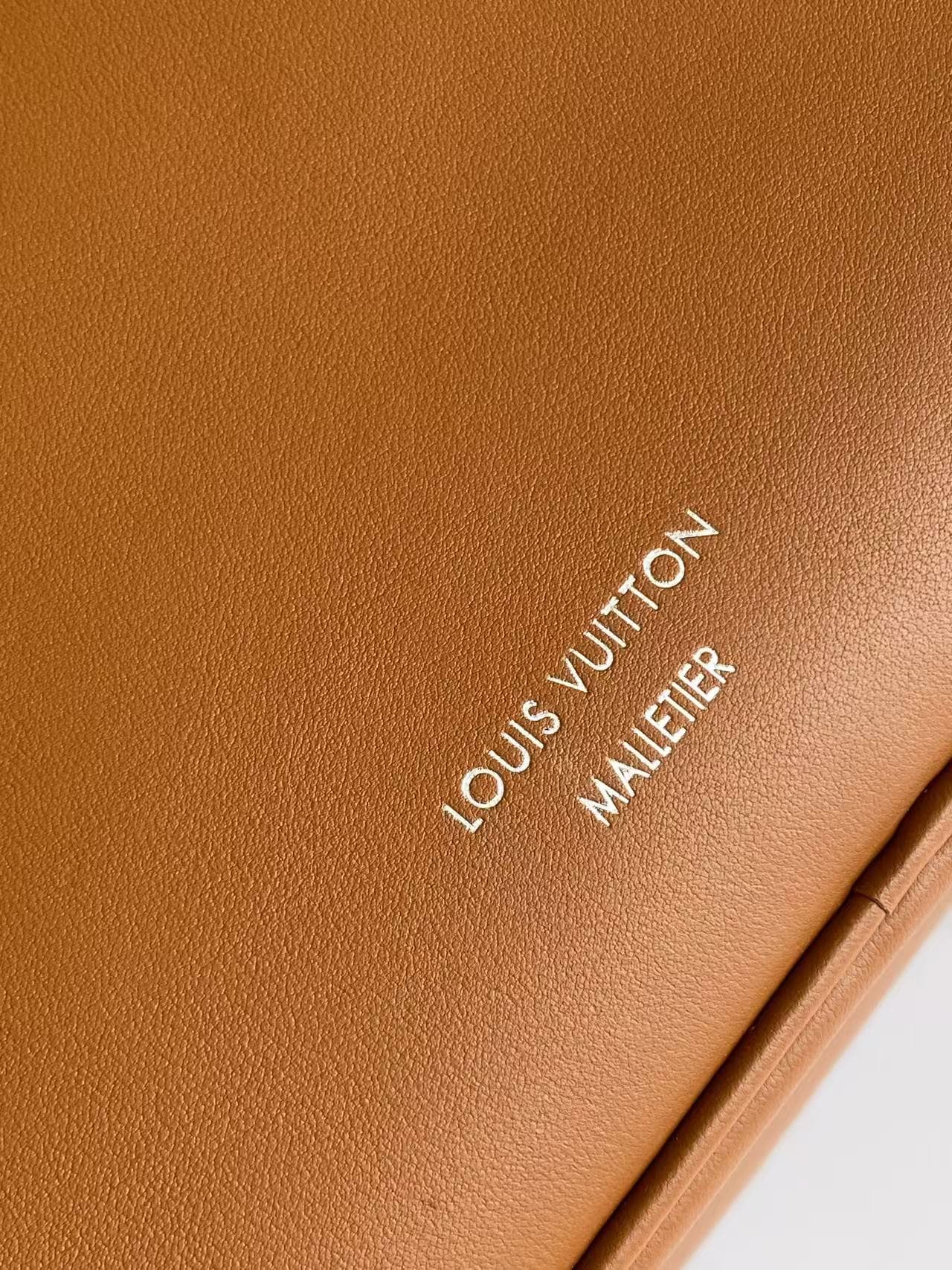 C5197 💰M27999 – Black and brown, high-quality original items; dynamic 163. This Nil XL handbag is made from soft, durable leather, with a wide and robust design that stands out. The interior is covered with LV Blason pattern fabric, providing ample space  — image 5