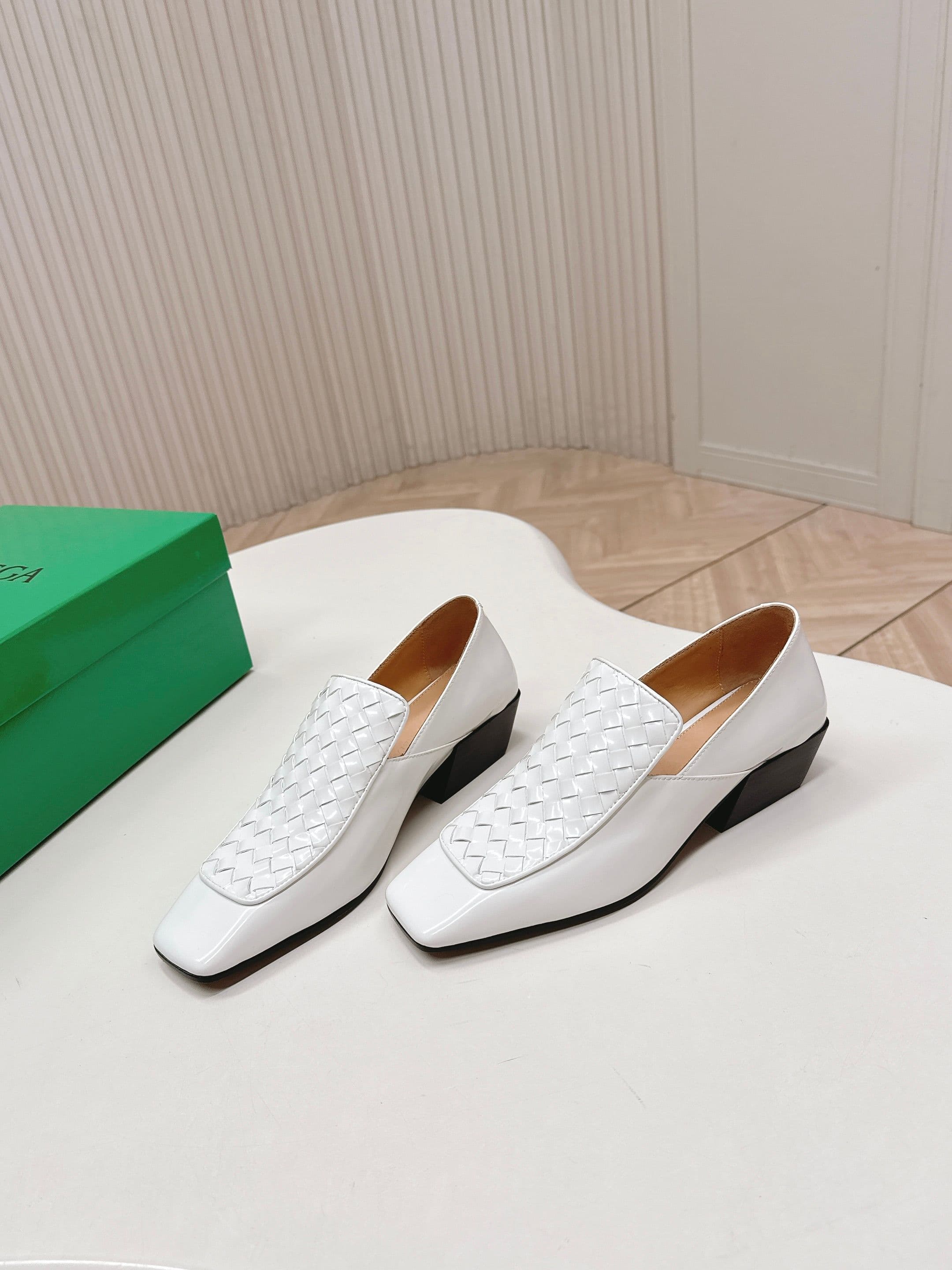 C179 Woven Surface BV2026 New Collection – Women’s Sofia High-Heel Shoes — image 6