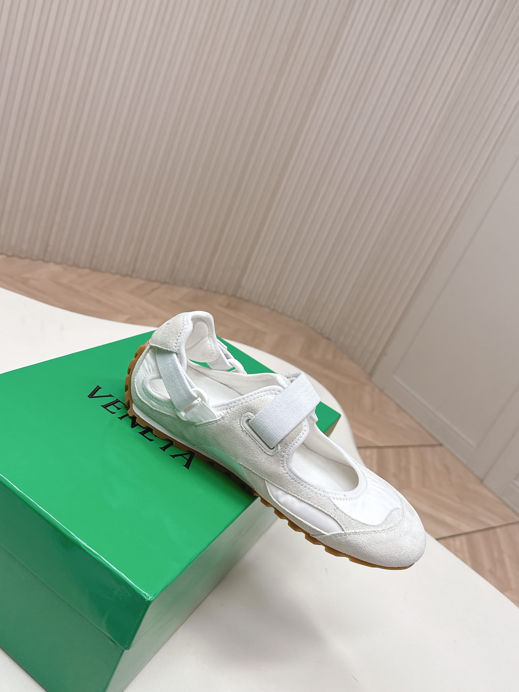 C191 New collection! Astaire Mary Jane ballet shoes with casual velcro sneakers 2026 — image 3