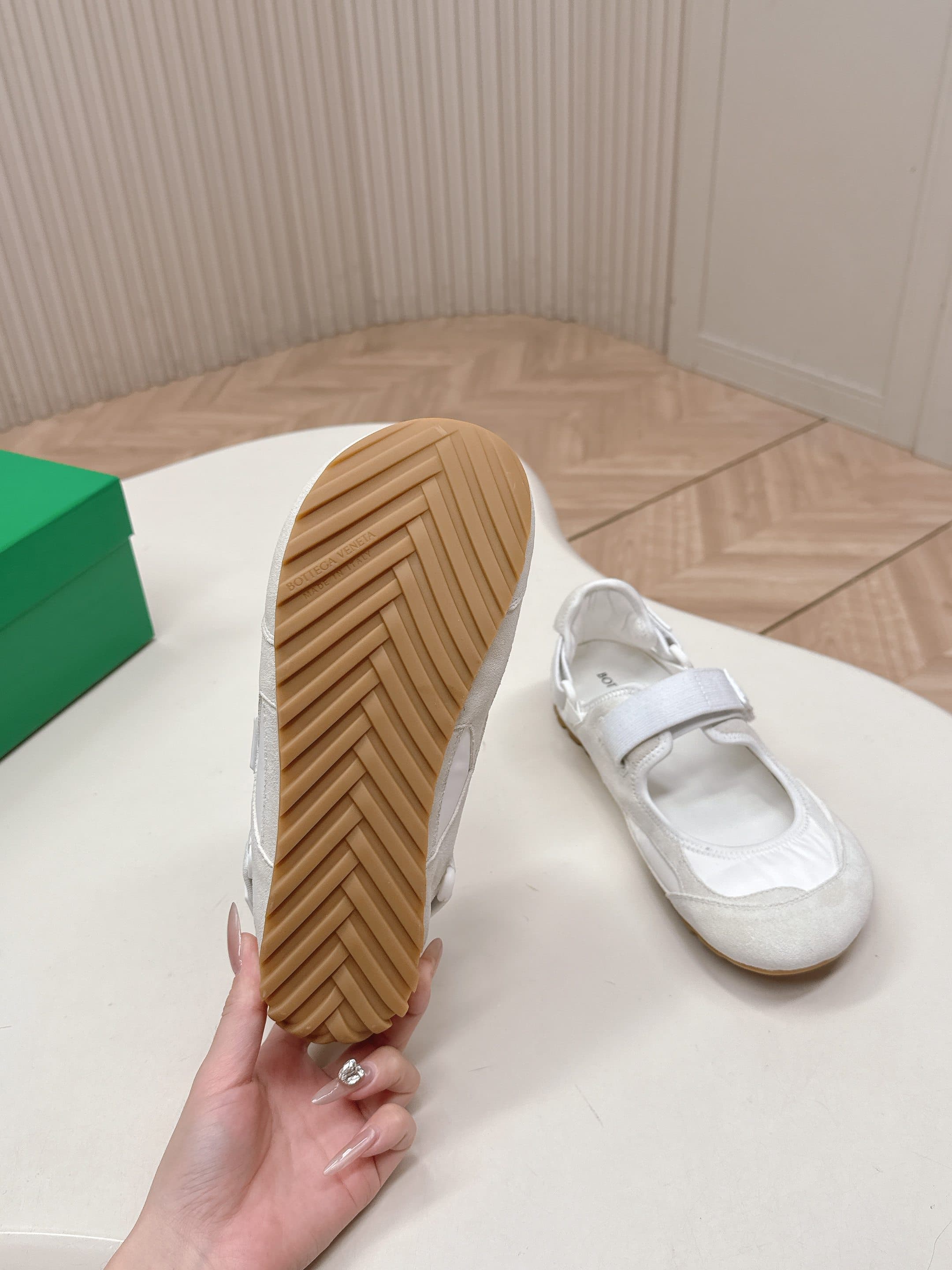 C191 New collection! Astaire Mary Jane ballet shoes with casual velcro sneakers 2026 — image 6