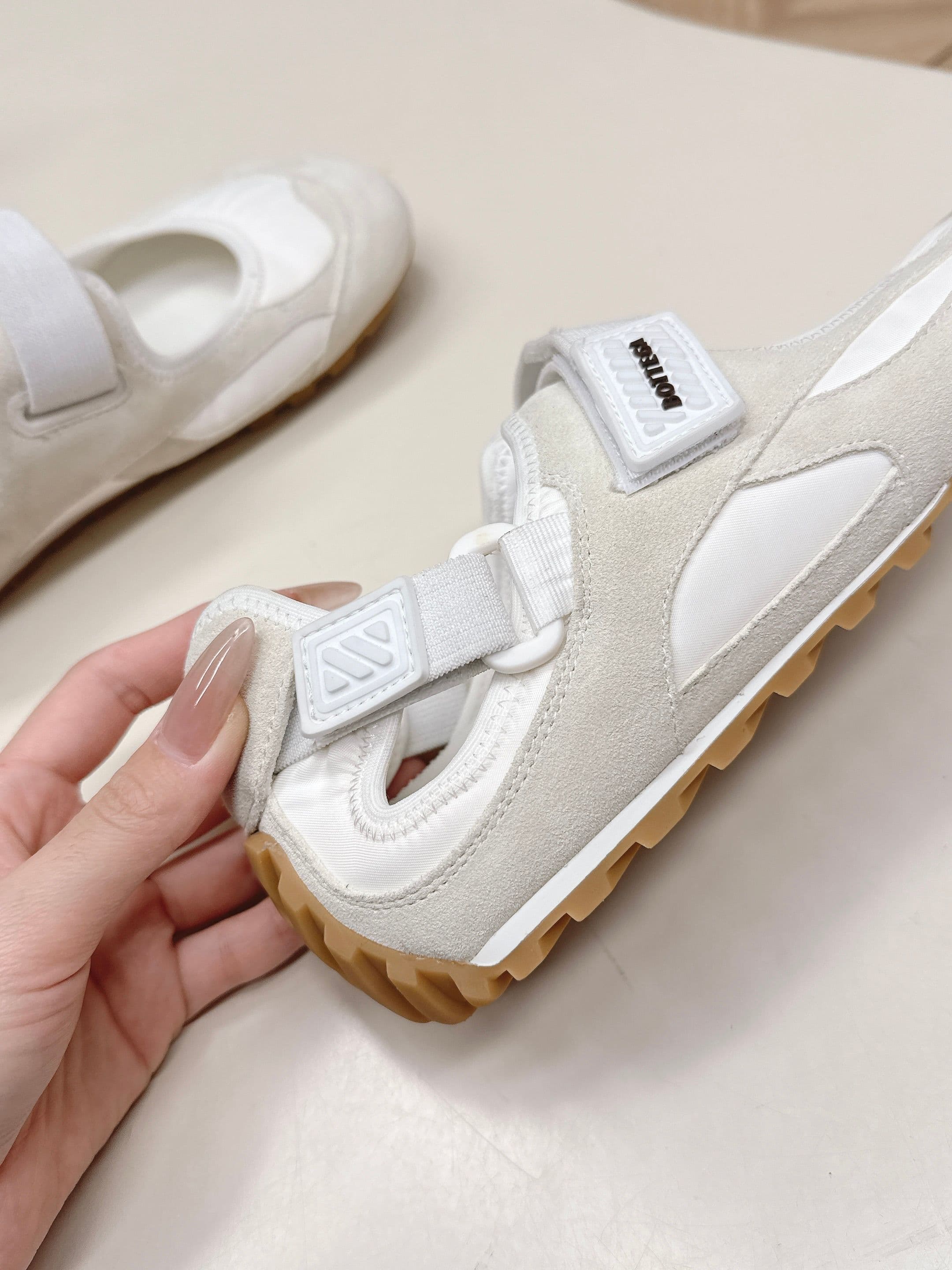 C191 New collection! Astaire Mary Jane ballet shoes with casual velcro sneakers 2026 — image 8