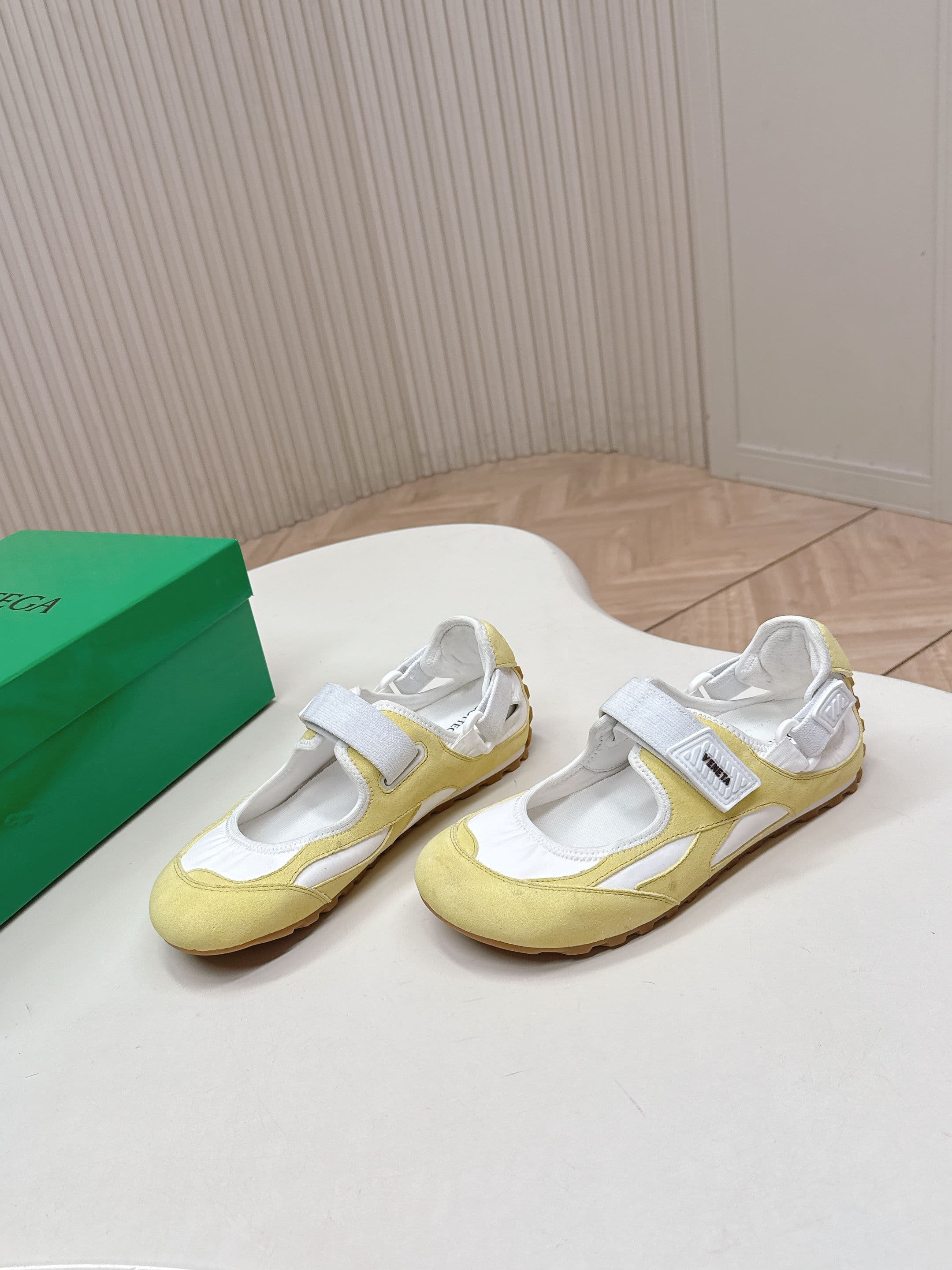 C190 New collection! Astaire Mary Jane ballet shoes with stretch laces and sport shoes 2026 — image 3