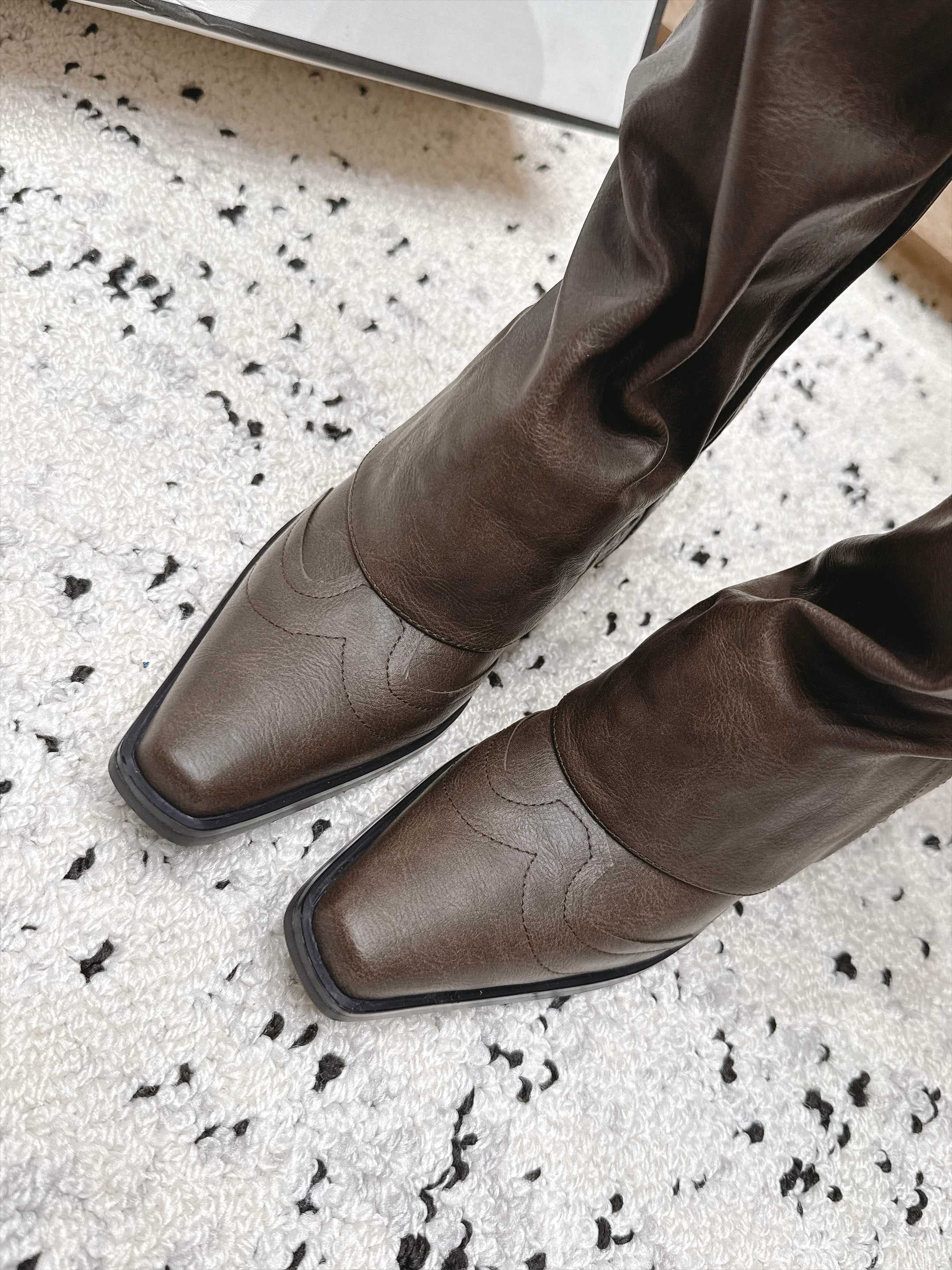 D8690 1couhe Niche trendy brand 26/vs Autumn new model popular boots collection… Square toe, thick heel trousers boots — image 7