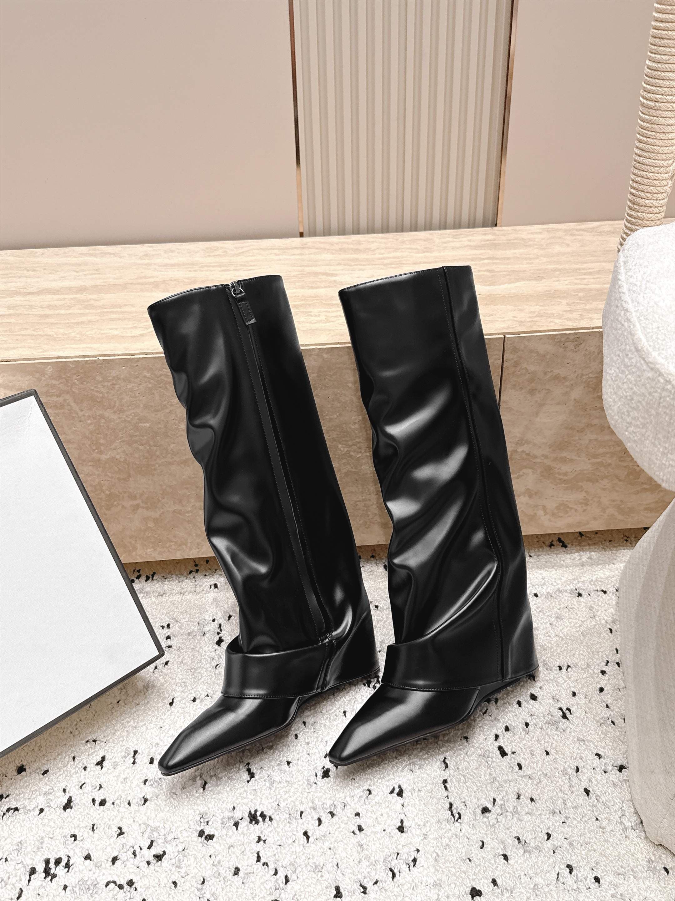 D8685 1couhe Niche trendy brand 26/vs – New autumn models of popular boots… Square-toe, thick heel pants boots — image 5