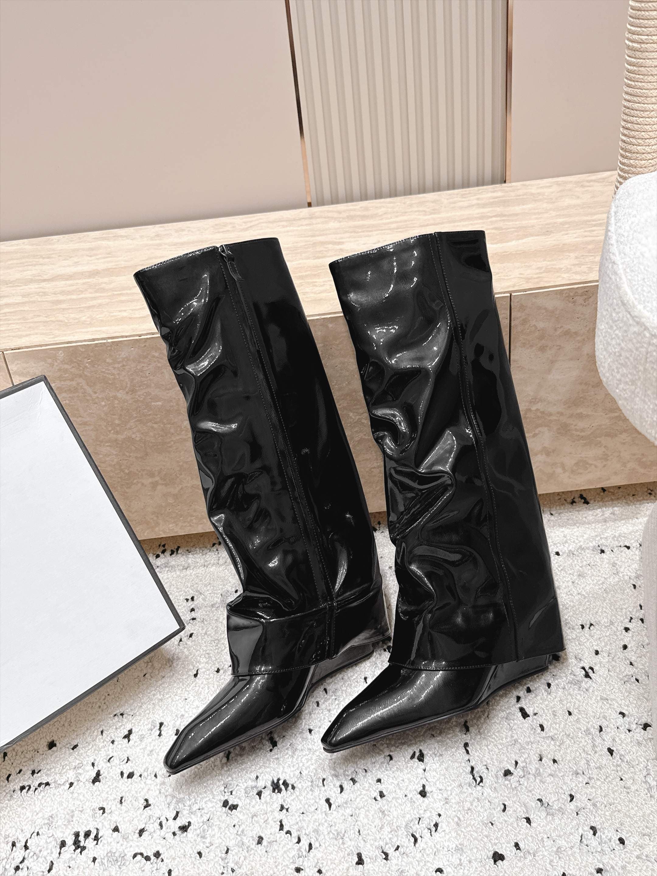 D8684 1couhe Niche trendy brand 26/vs Autumn new model shoes collection… Square toe, thick heel pants shoes — image 4