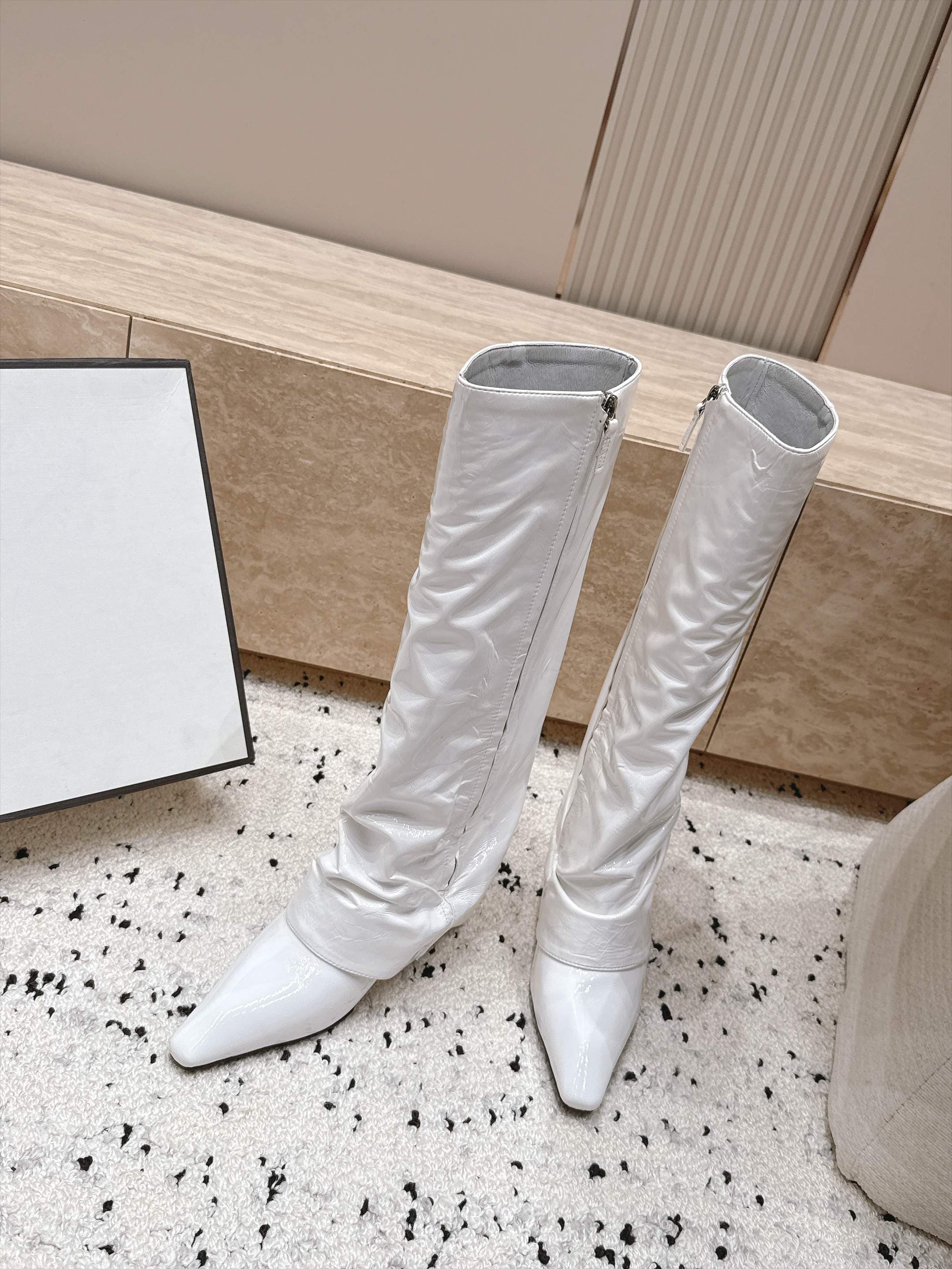 D8683 1couhe Niche trendy brand 26/vs Autumn new model shoes series… Square-toe, thick-heel pants boots — image 3