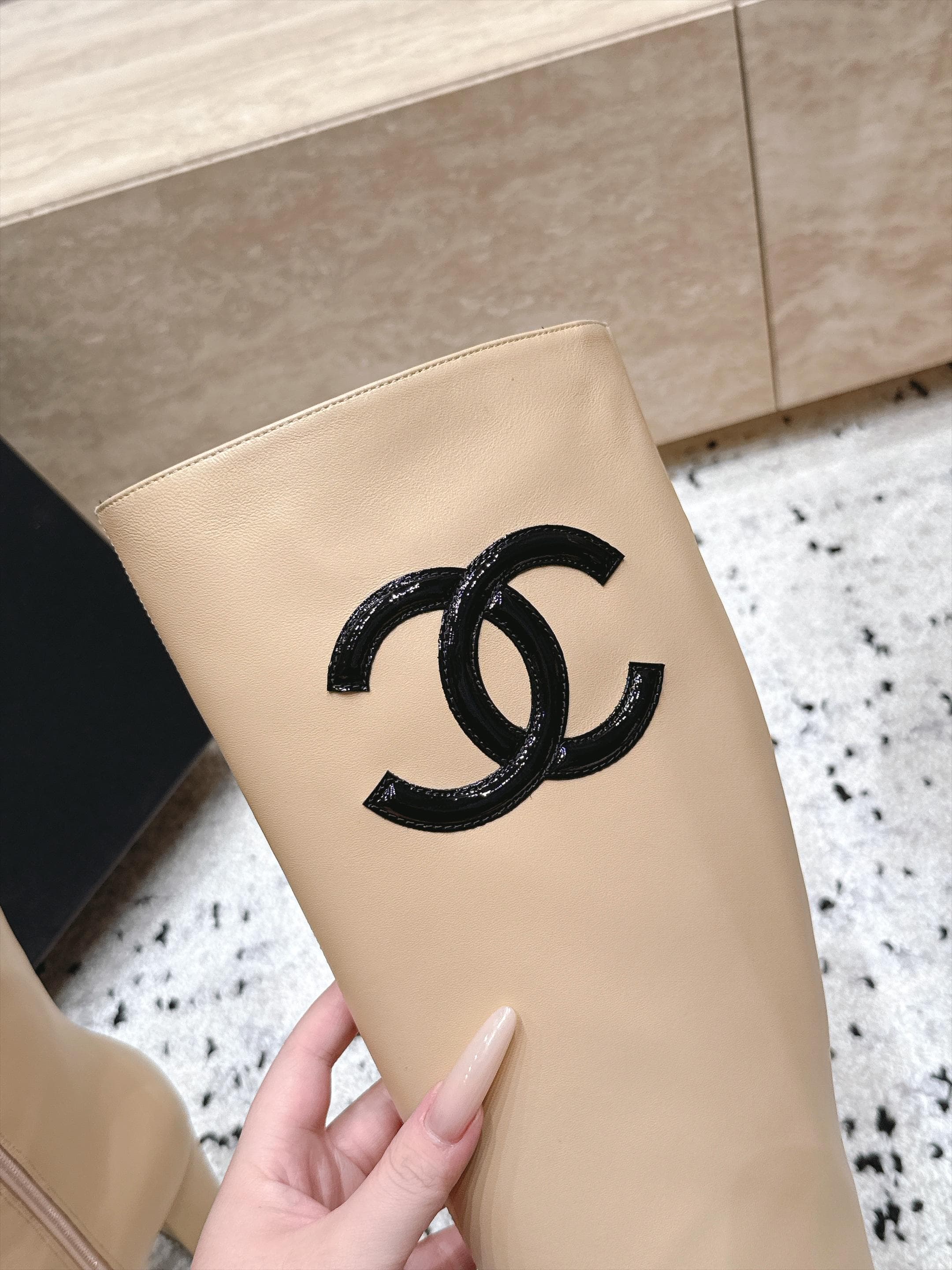 D8691 Chanel 2026vs Fall/Winter New Boot Collection... Square-toe high heels, long boots with classic mixed colors – exudes elegance and sophistication — image 6