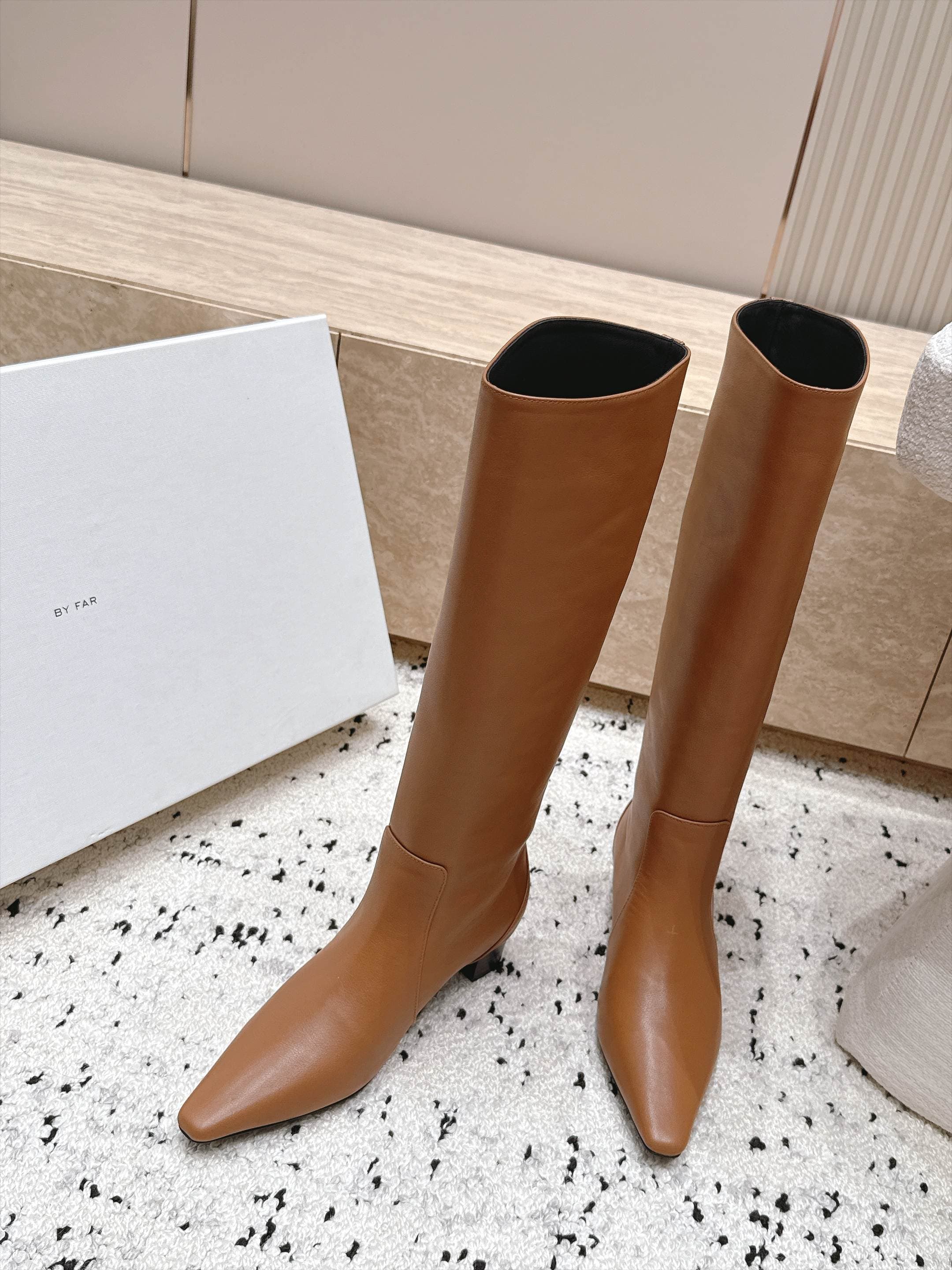 D8713 BY FAR～2026vs Autumn New Fashion Boots Collection… — image 6