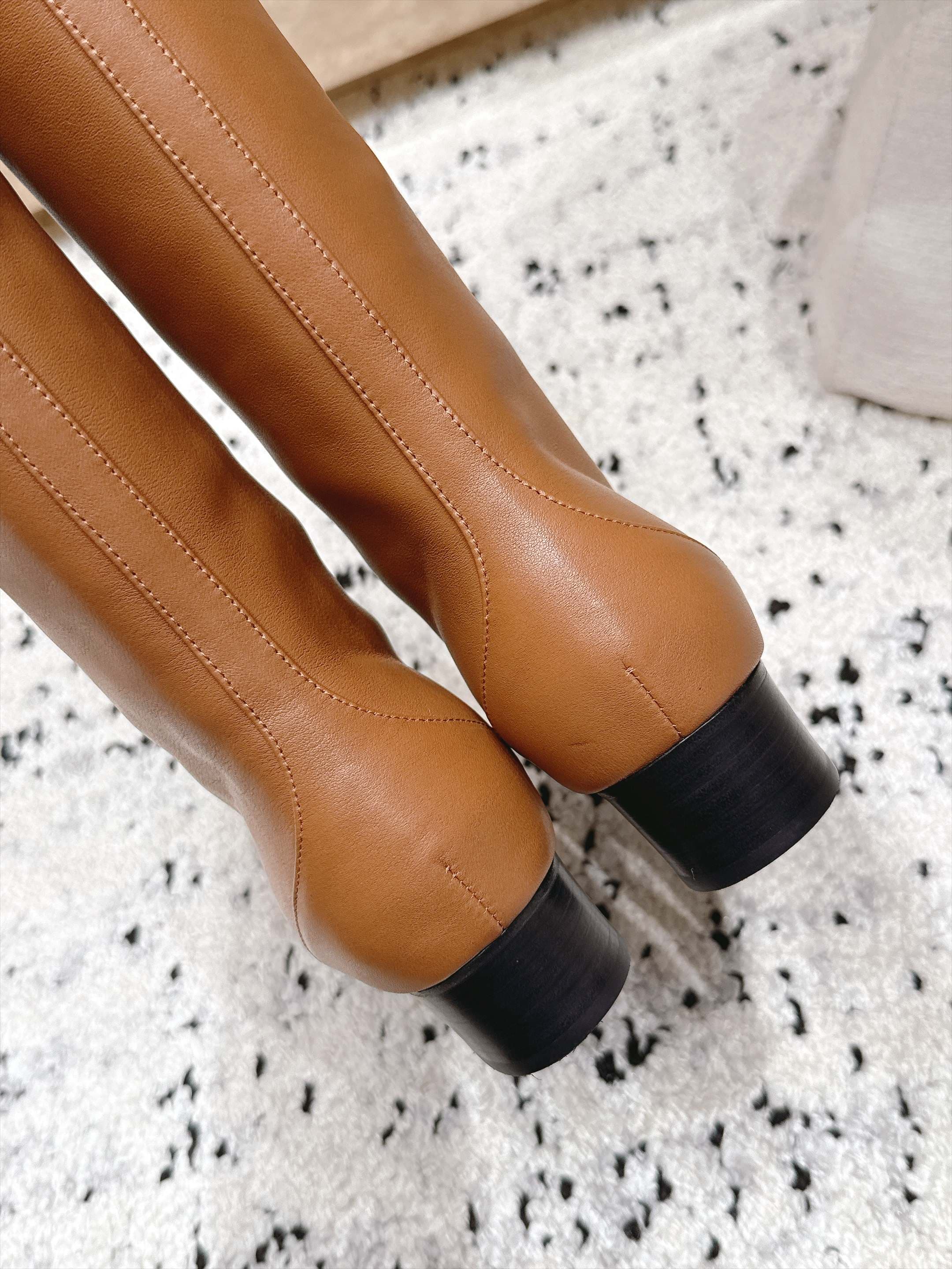 D8713 BY FAR～2026vs Autumn New Fashion Boots Collection… — image 7