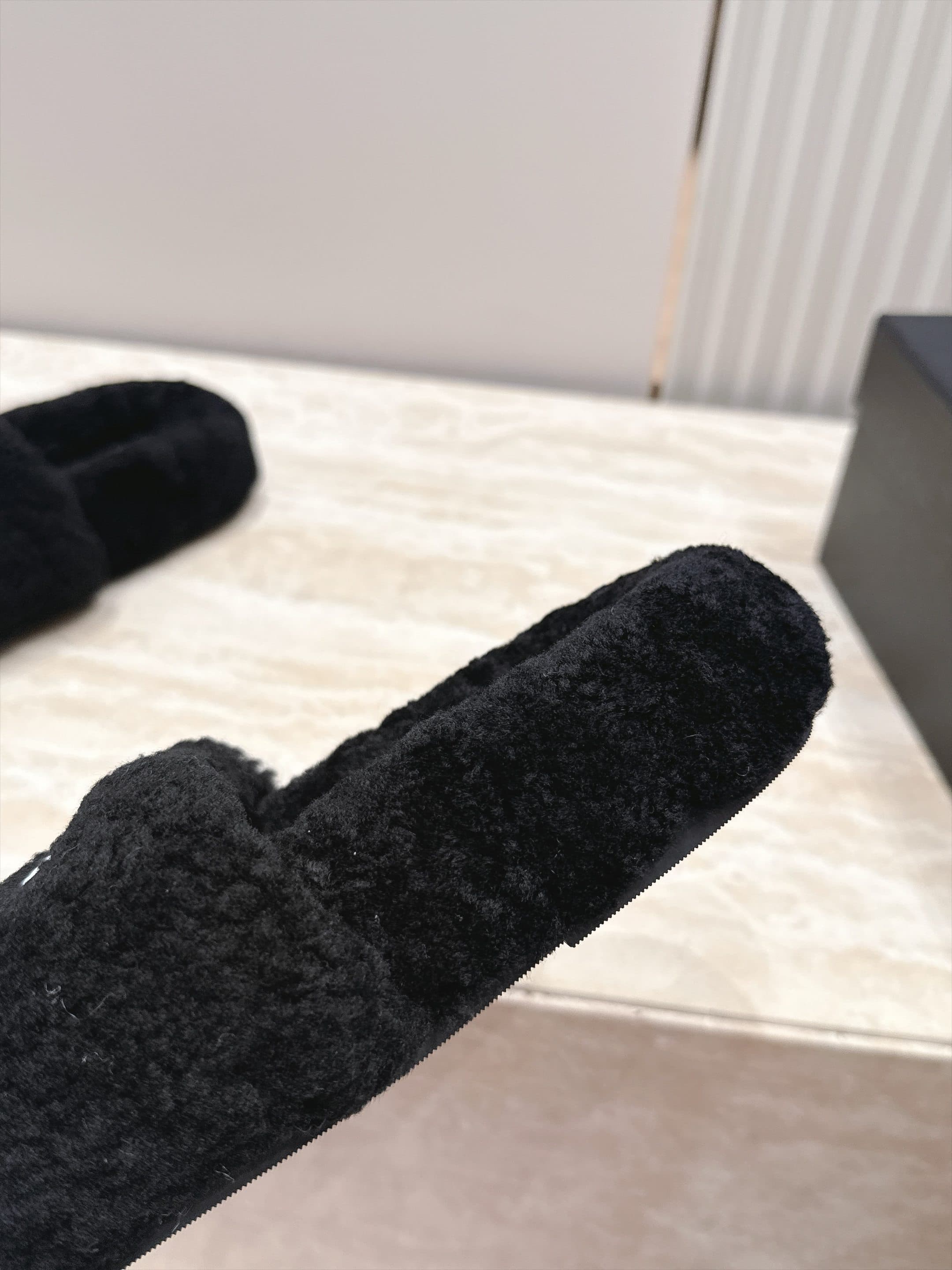 D3774 Chanel New Model Fur Slippers! — image 7