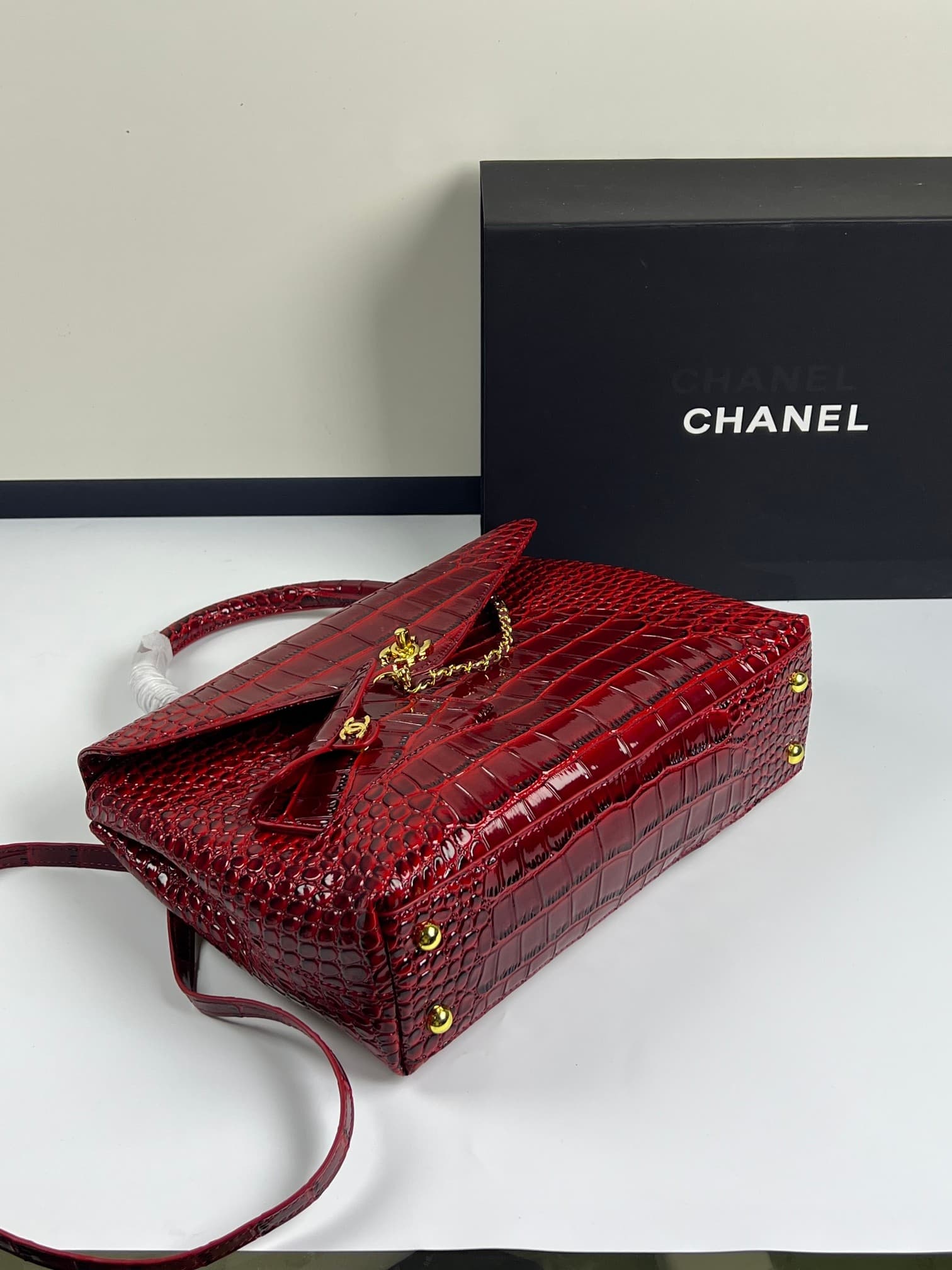 C1854 Chanel26s New model, extra-large cf Maxi Flap — image 4