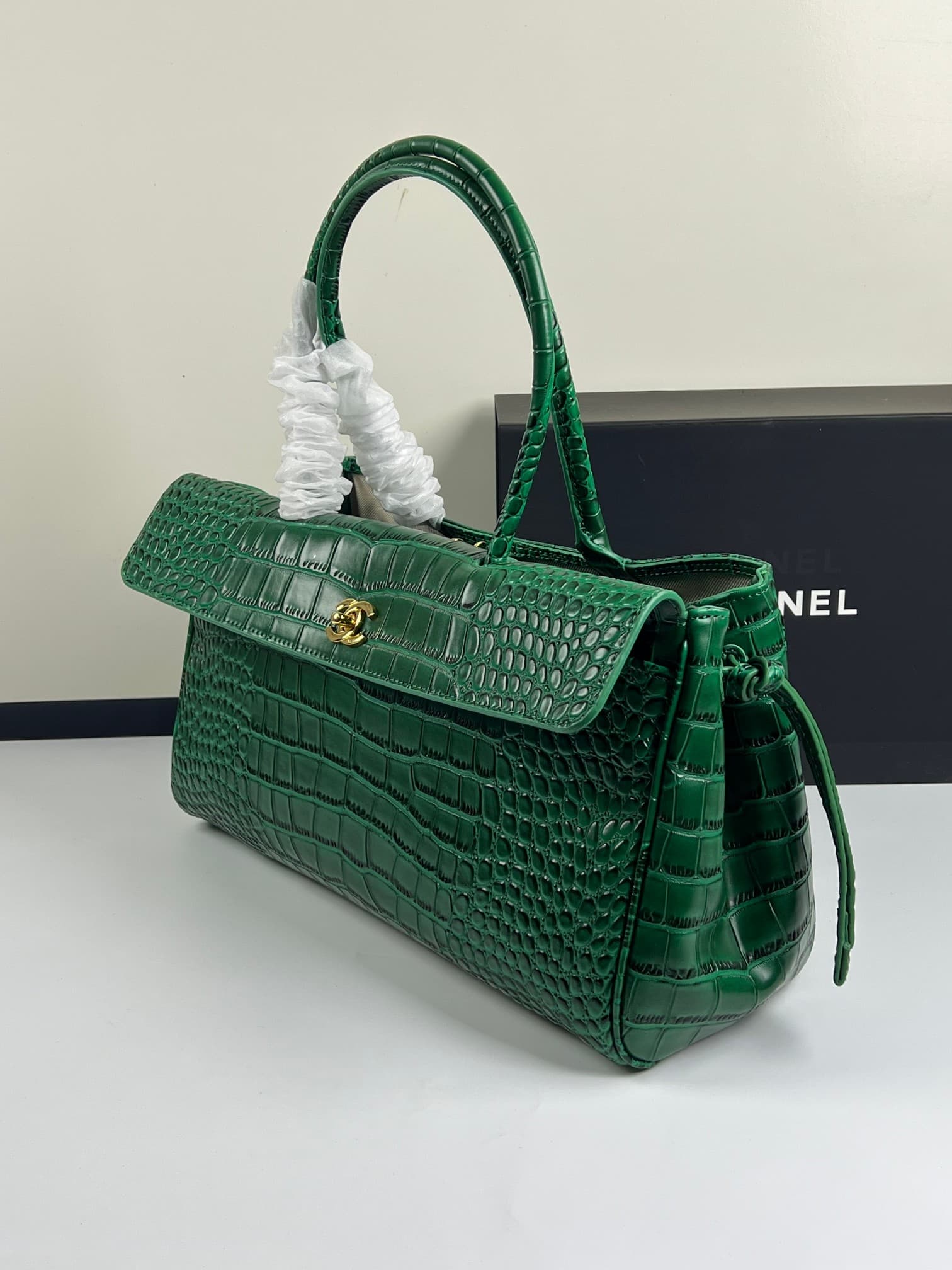 C1859 Chanel26 style jambon包头 layer crocodile skin new model, extra large size cf Maxi Flap — image 2