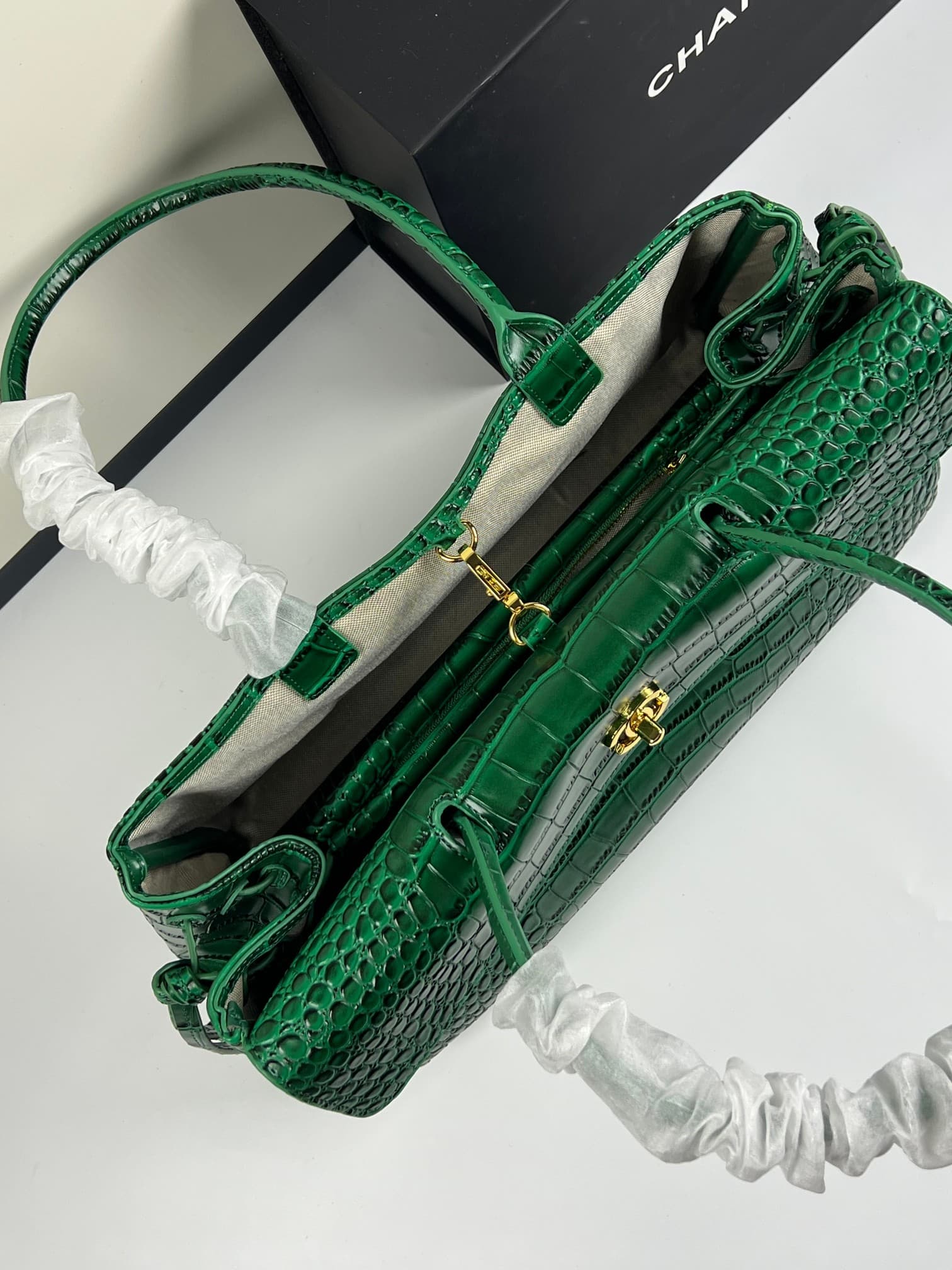 C1859 Chanel26 style jambon包头 layer crocodile skin new model, extra large size cf Maxi Flap — image 8