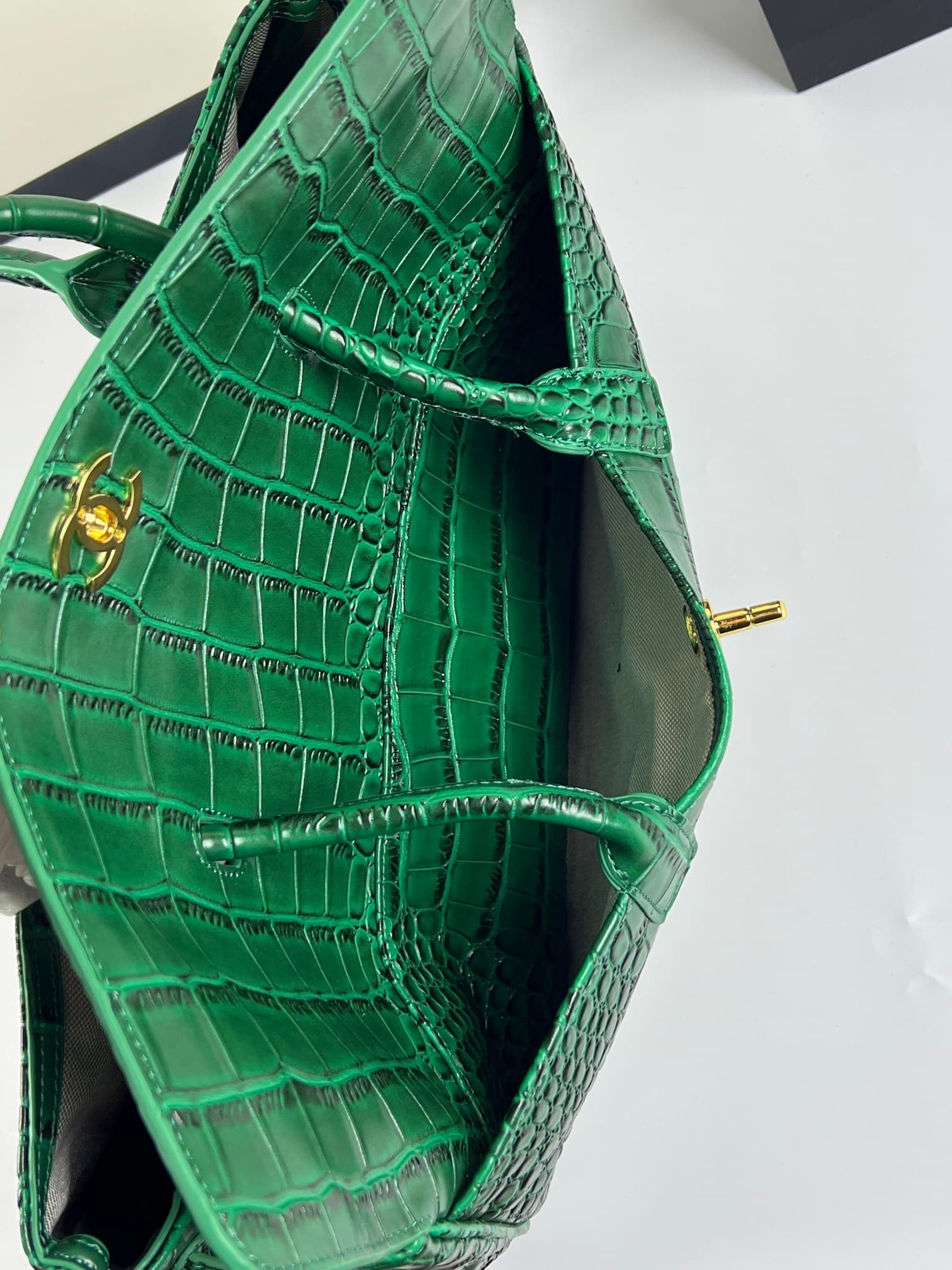 C1859 Chanel26 style jambon包头 layer crocodile skin new model, extra large size cf Maxi Flap — image 7
