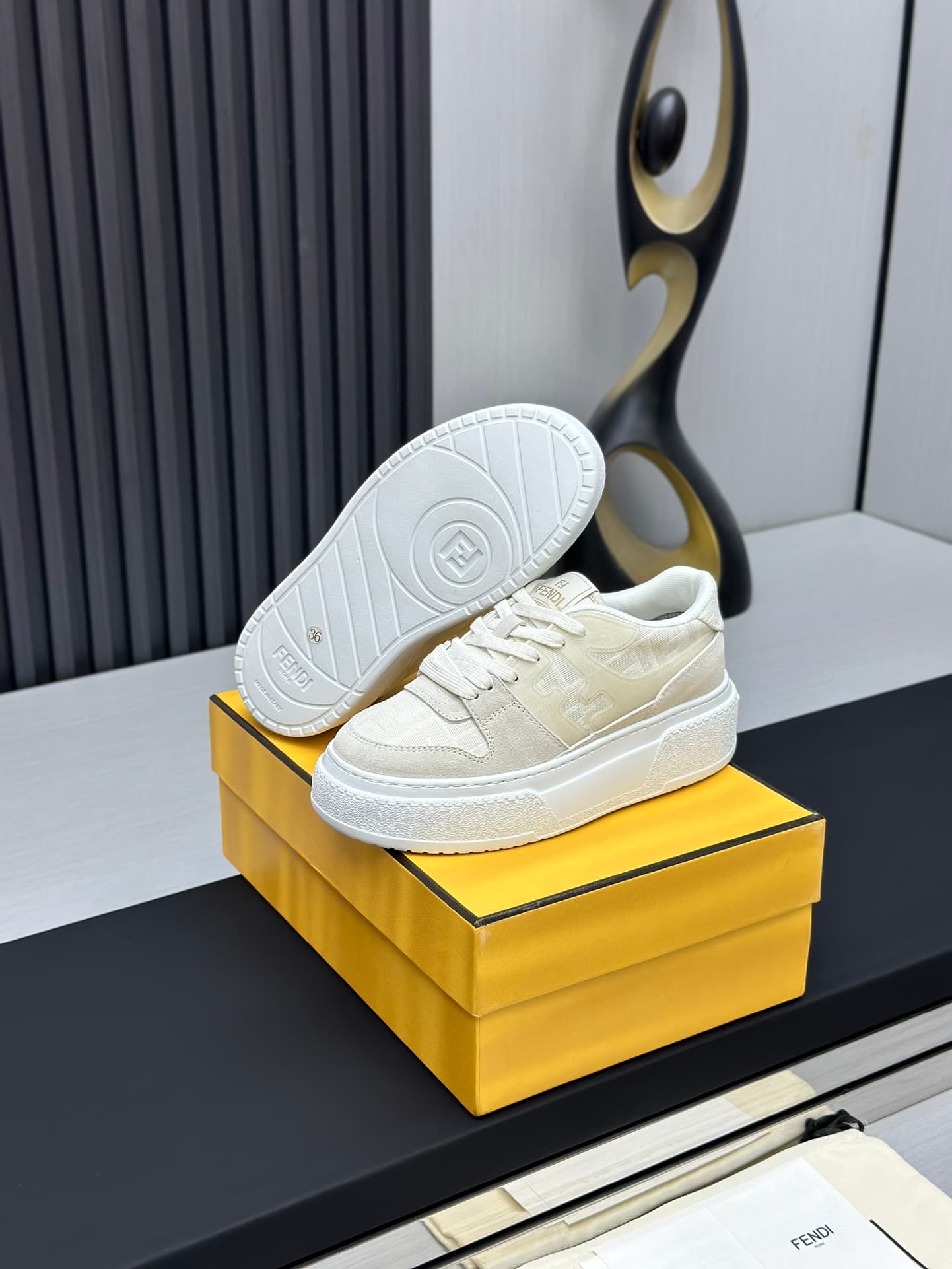 D8906 Running distance factory price 💰 Fendi 24ss thick heel match series, couple style, casual, sport shoes — image 6