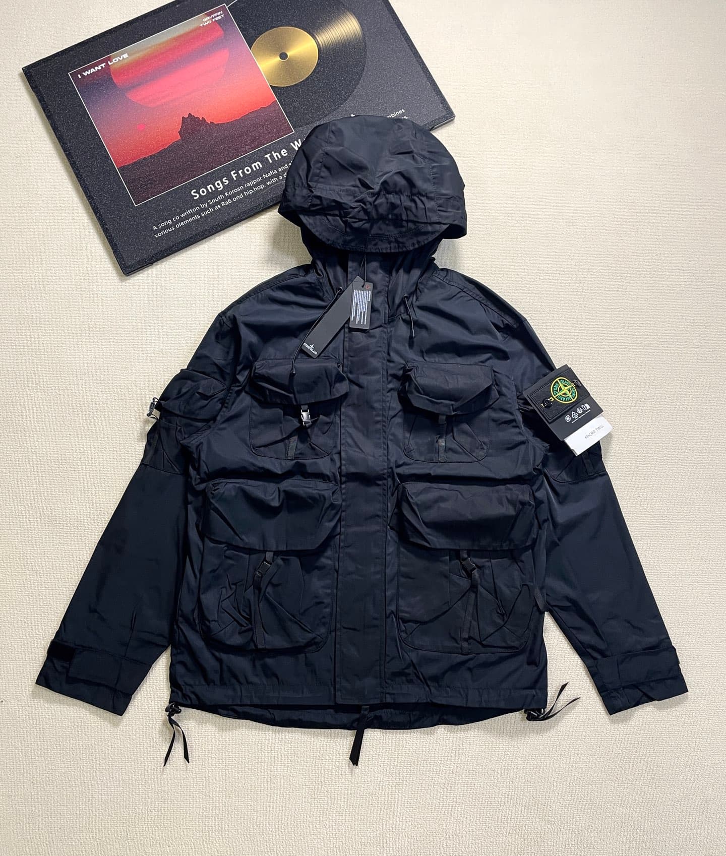 C12532 Stone Island three-dimension cutting technology functional heavy-duty windproof jacket — image 6