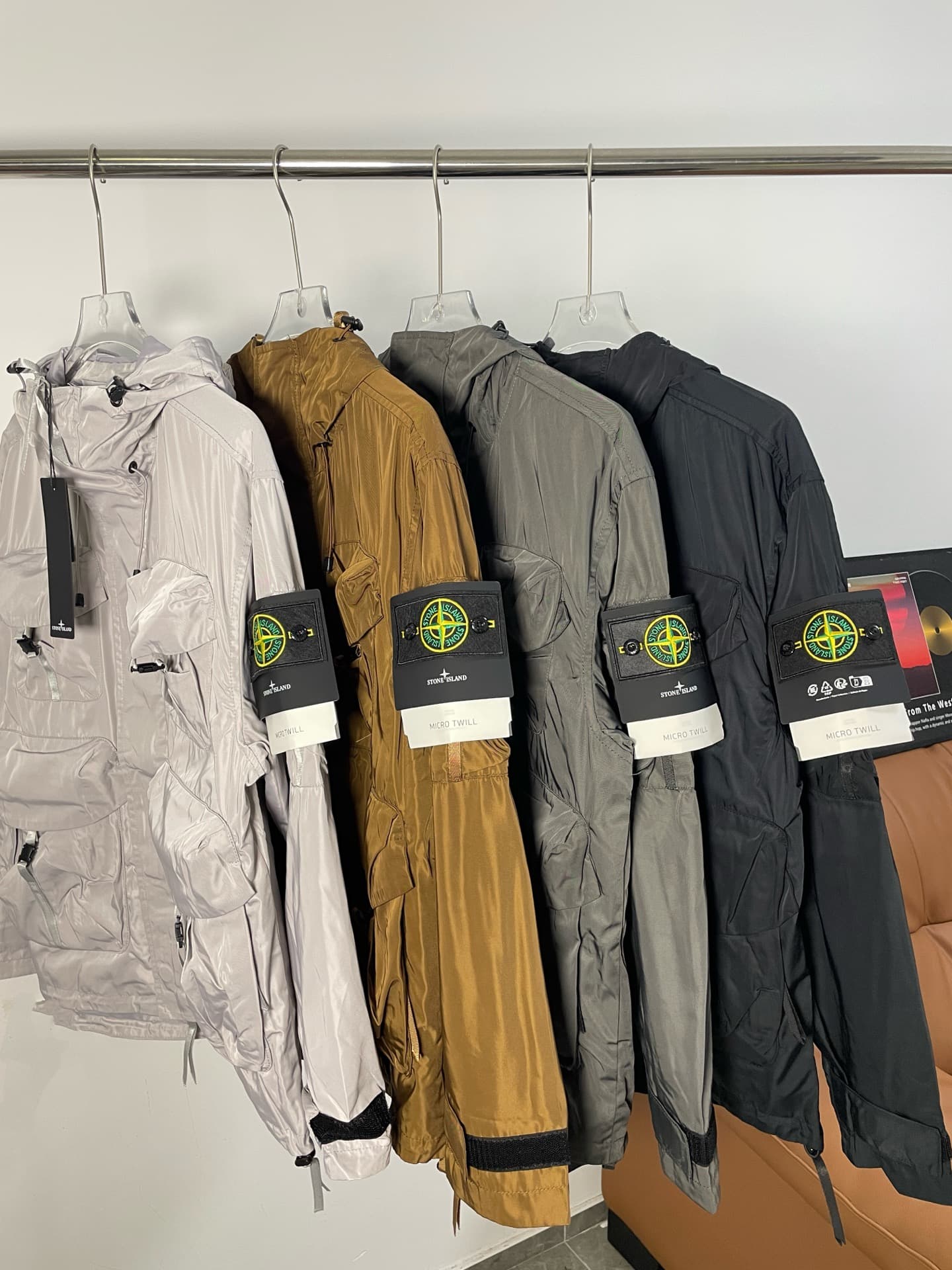 C12532 Stone Island three-dimension cutting technology functional heavy-duty windproof jacket — image 3