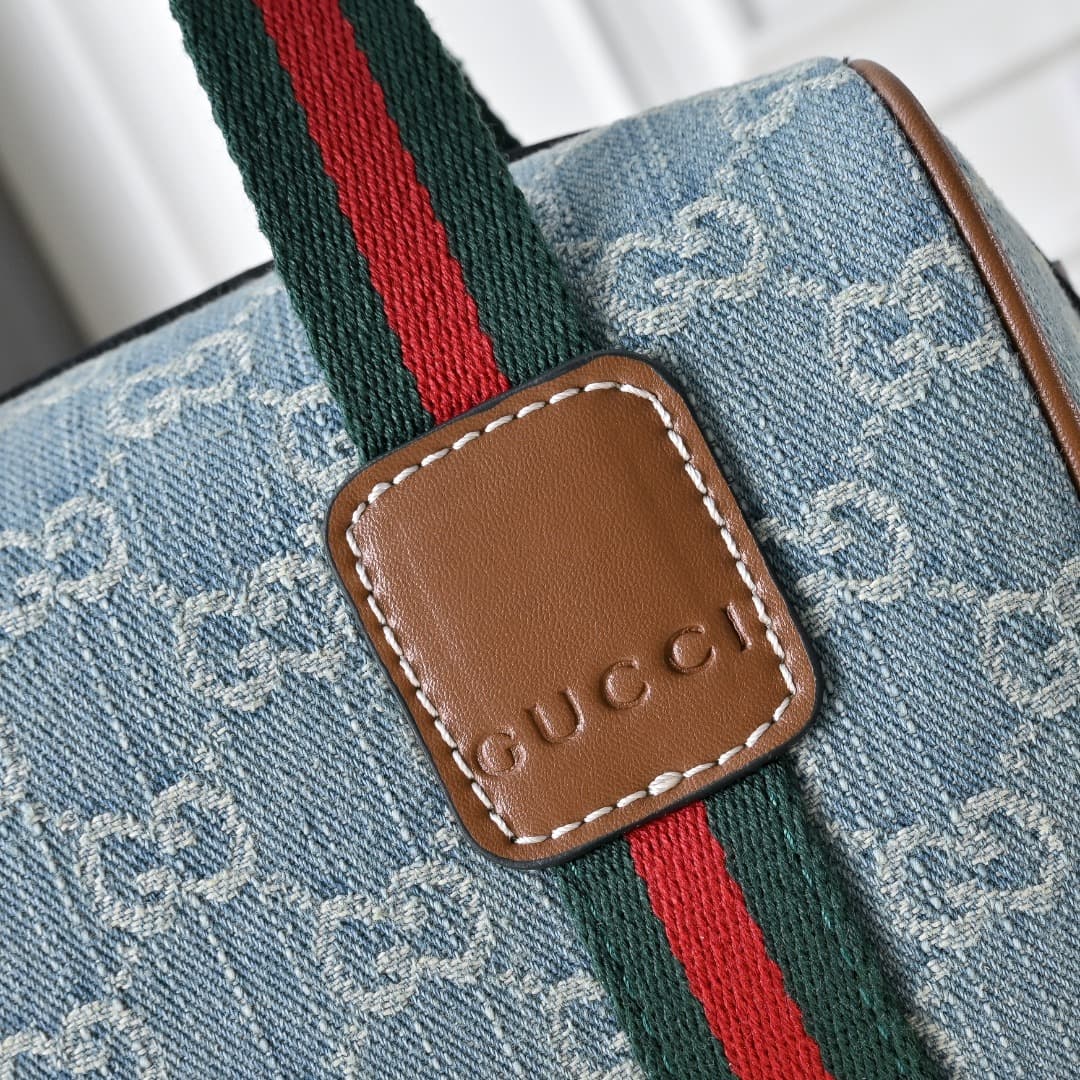 C3892 [Factory Direct Sale] Upgraded version. Inspired by Gucci’s iconic travel bag design, the brand has introduced the Mini GG handbag. This handbag is made from soft GG monogram fabric, with web straps and detachable shoulder straps. It reimagines the  — image 5