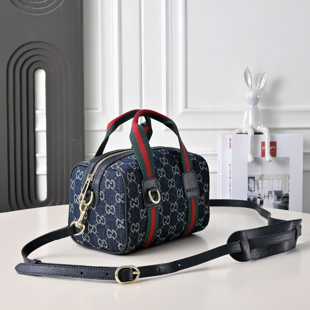 C3889 [Factory Direct Sale] Upgraded version. Inspired by Gucci’s iconic travel bag design, the brand has introduced the Mini GG handbag. This handbag is made from soft GG monogram cotton fabric, with web straps on the handles and a detachable shoulder st — image 3