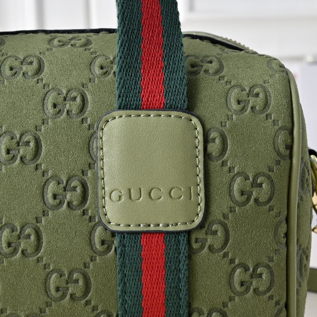 C3894 [Factory Direct Sale] Upgraded version. Inspired by Gucci’s iconic travel bag design, the brand has introduced the Mini GG handbag. This handbag is made from soft GG monogram cotton fabric, and features a Web strap handle as well as a detachable sho — image 5