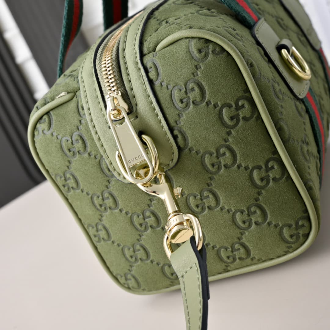 C3894 [Factory Direct Sale] Upgraded version. Inspired by Gucci’s iconic travel bag design, the brand has introduced the Mini GG handbag. This handbag is made from soft GG monogram cotton fabric, and features a Web strap handle as well as a detachable sho — image 7