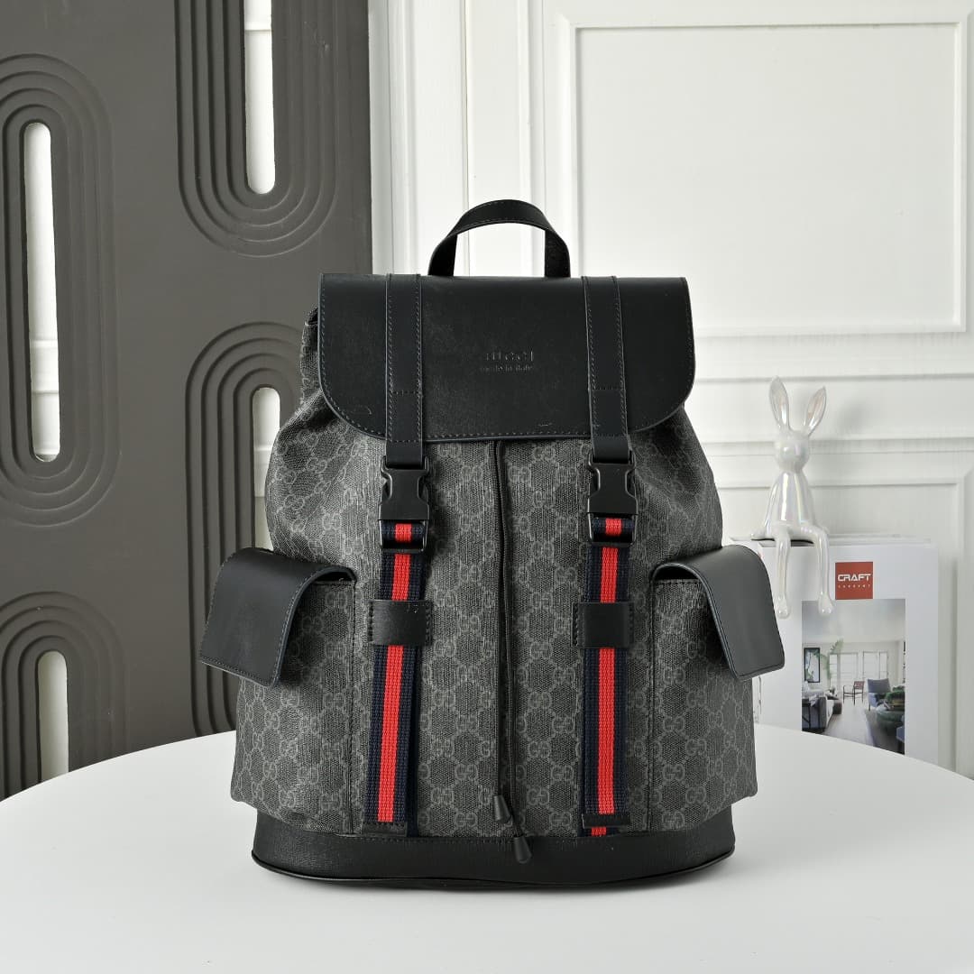 C3885 [Exclusive Background] Real-life photos, an upgraded version of the original model 🔥 A recommended GG Supreme backpack 🌟🌟🌟🌟🌟