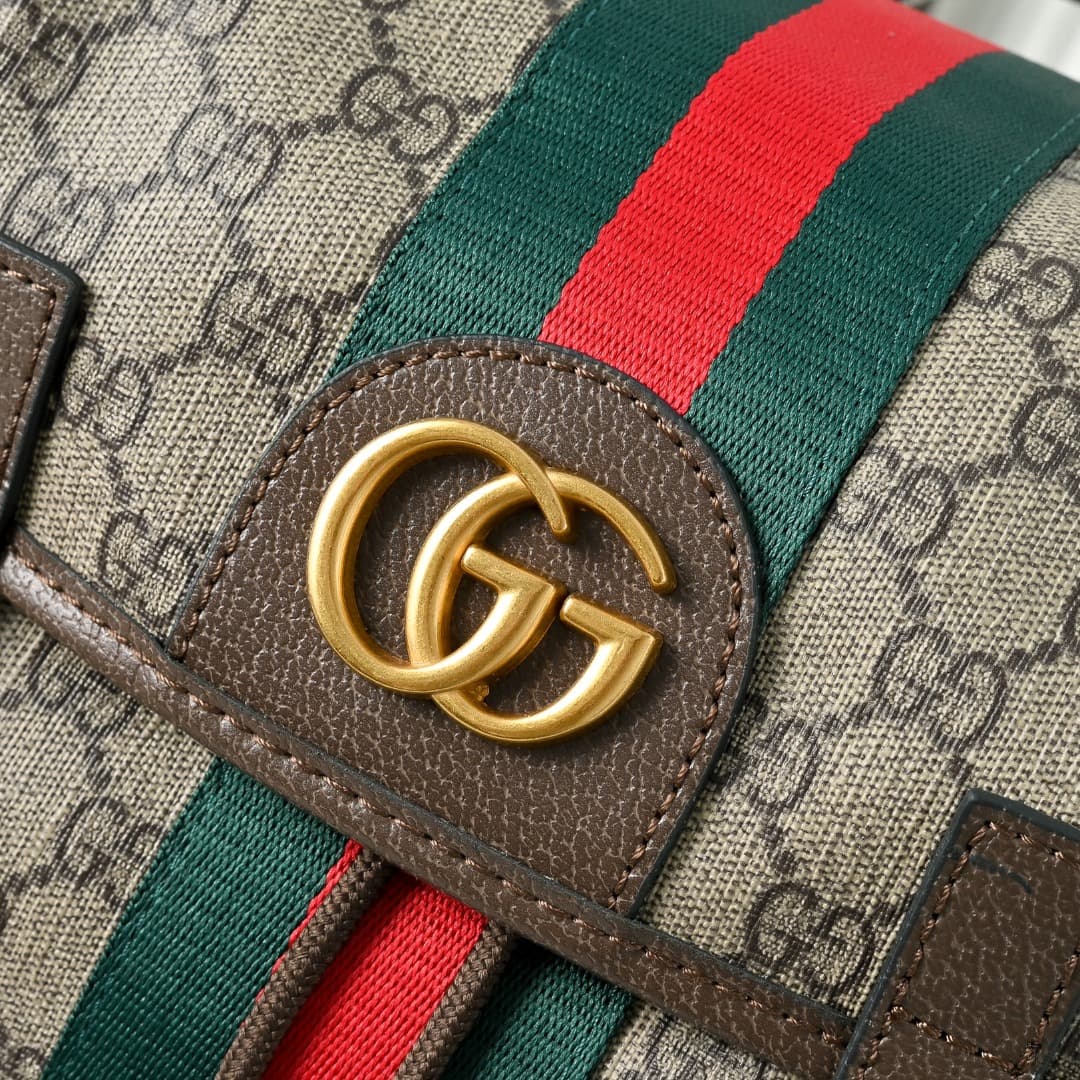 C3884 [Exclusive Background] Real-life photos, original version upgraded 🔥 High-quality artificial canvas combined with distinct high-tech mesh details; the design concept is inspired by mountain climbing. The two distinctive brand elements—patterns and s — image 5