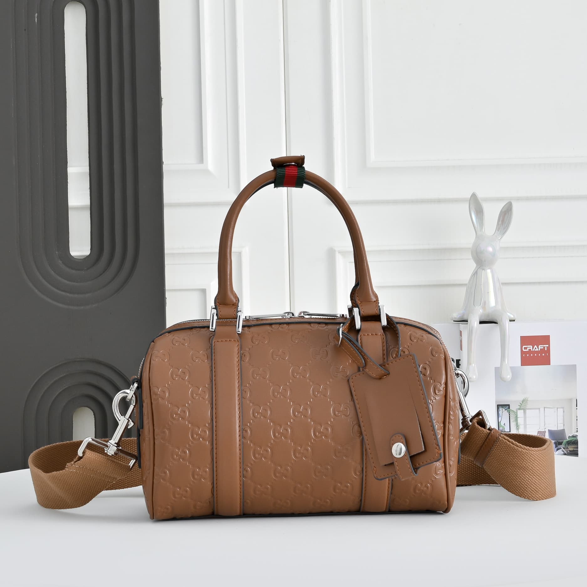 C3898 [Exclusive Background] Real-life photos, original version upgraded 🔥 Super Double G series – from everyday wear to special occasions, the various patterns beloved by the brand add extra charm to these new leather items. This handbag is crafted from  — image 1