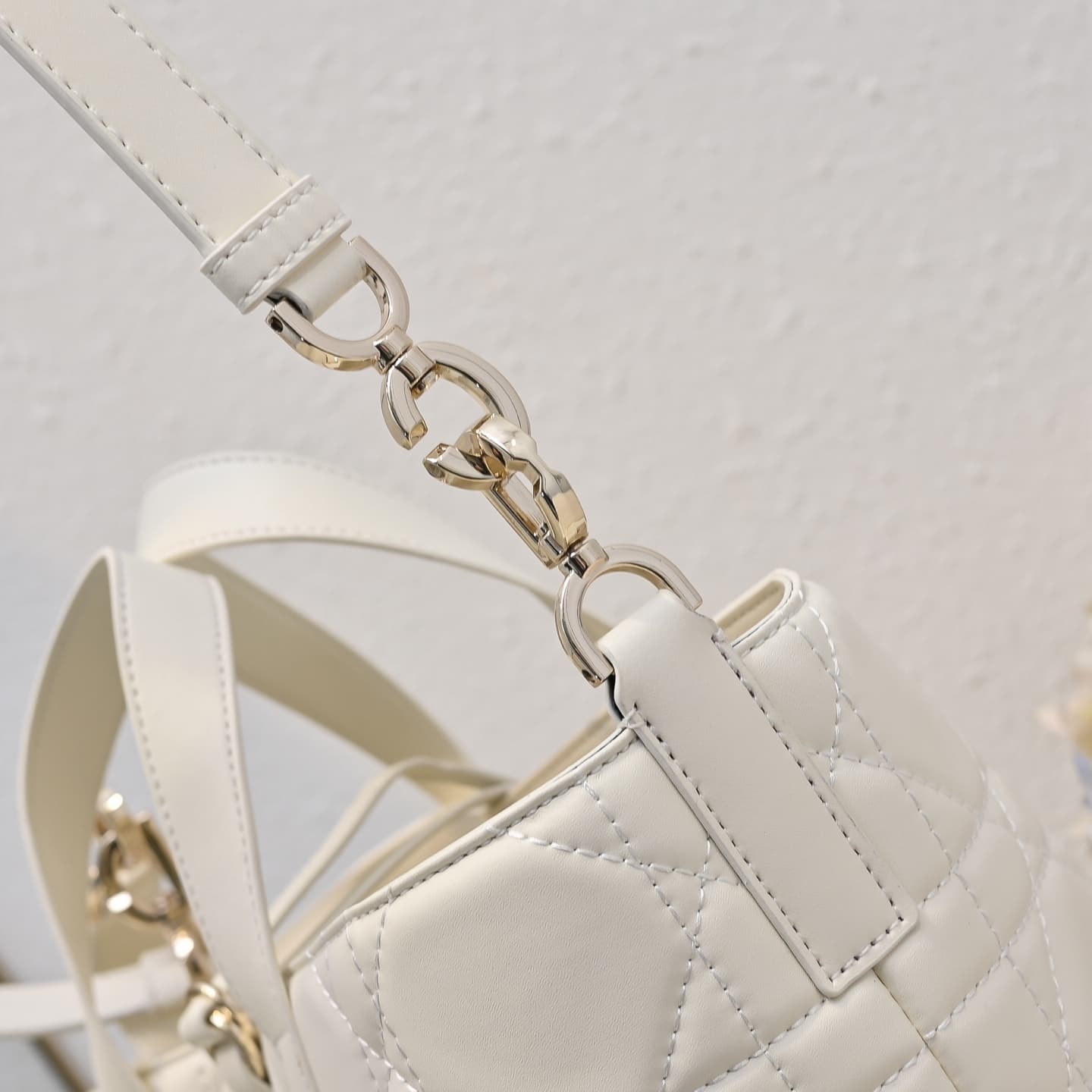 C1803 In stock!! — image 6