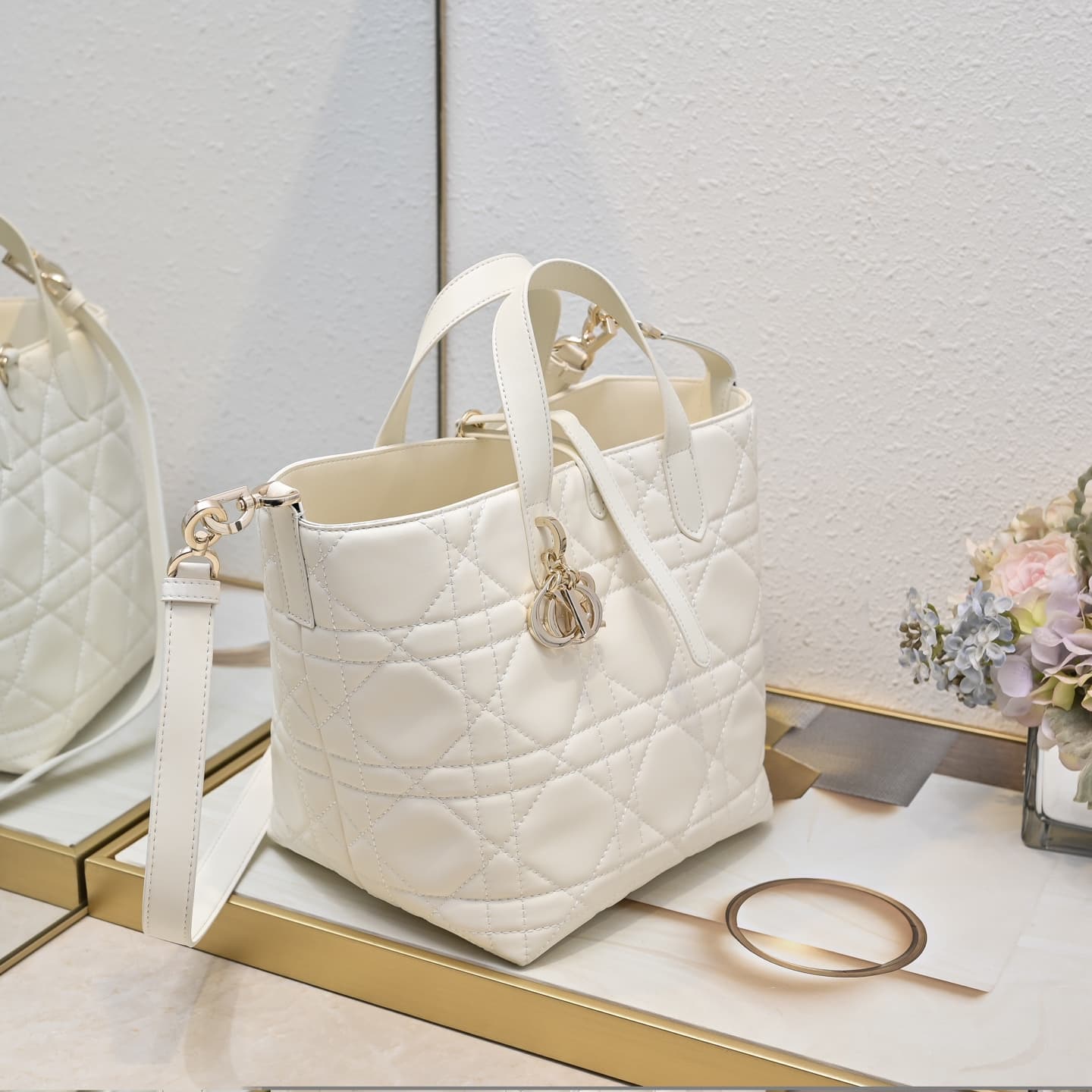 C1803 In stock!! — image 5
